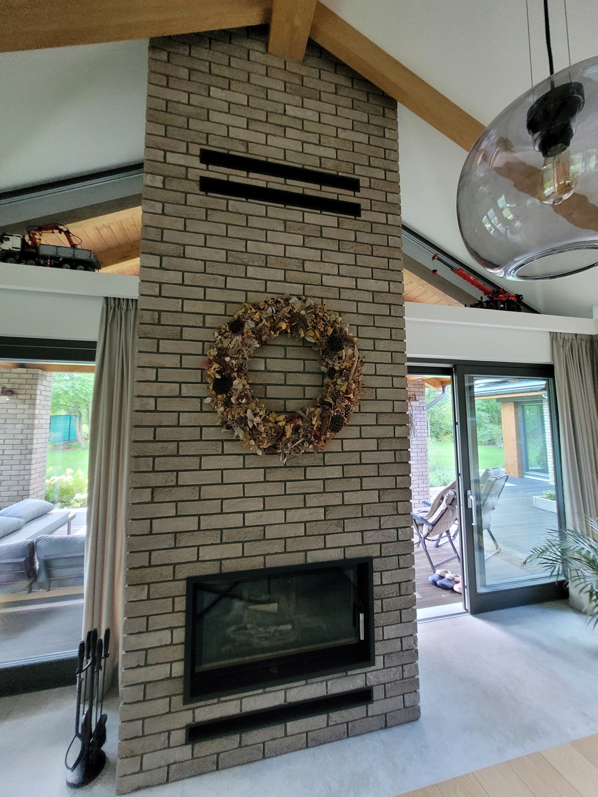 Kratki KRATKA KOMINKA kominkowa LUFT Prosty 60X600 CZARNA 6X60 CM Kolor dominujący czarny