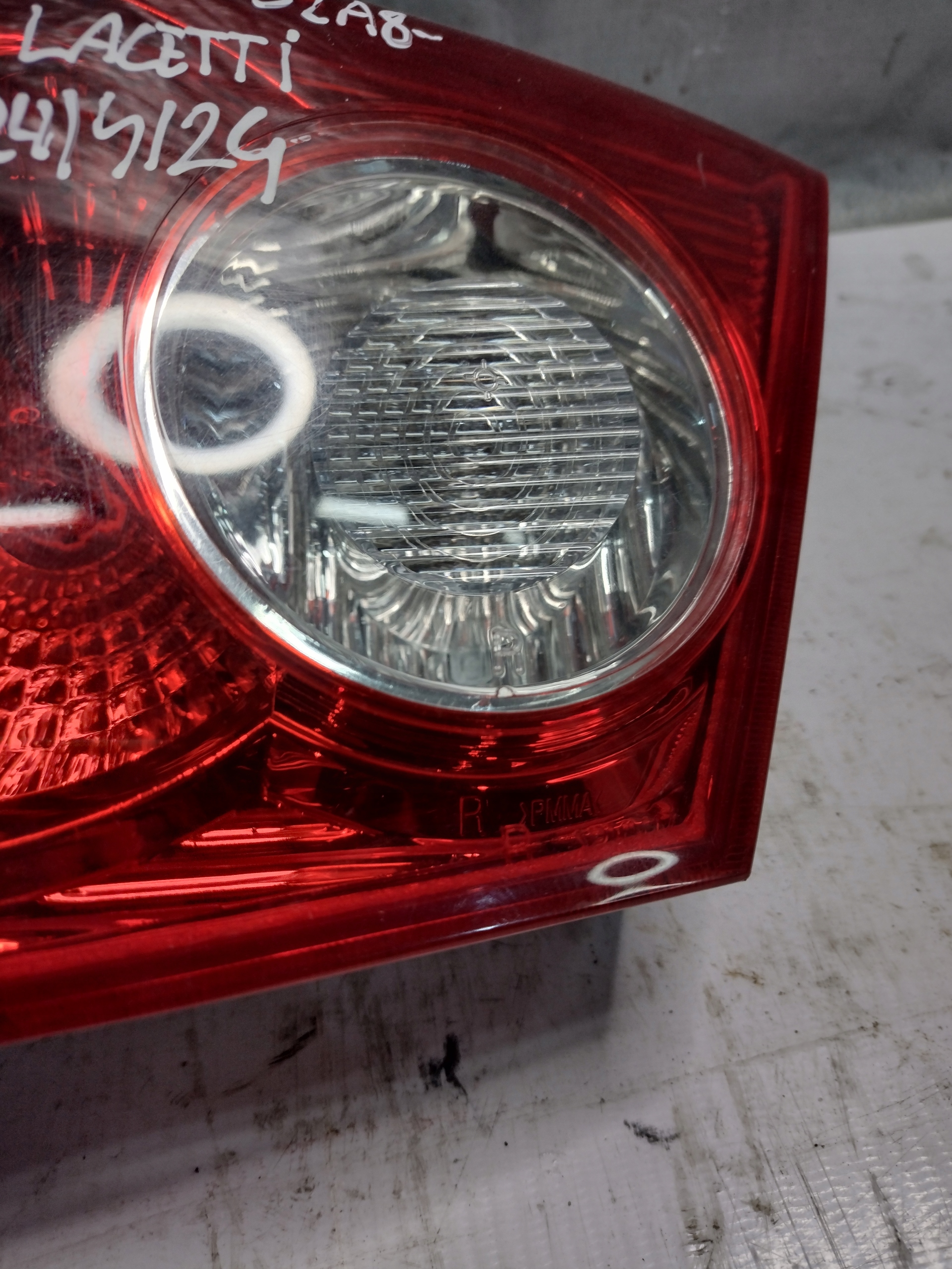 light right rear part to the bonnet Chevrolet Lacetti 5D HB