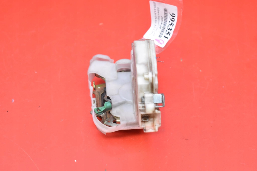 lock door right front front EU 61100FE000 SUBARU IMPREZA 2 II 02-05