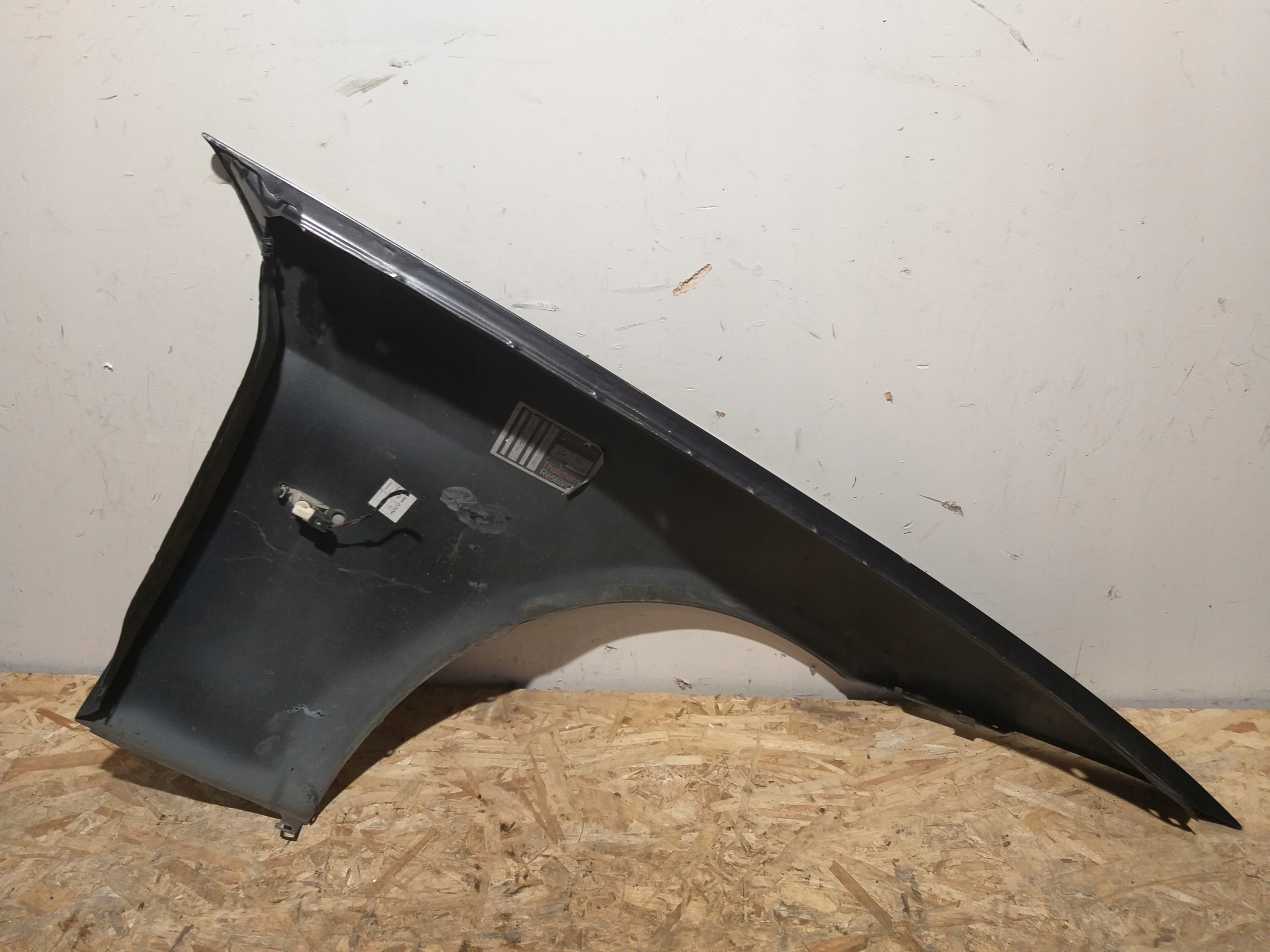 fender front left BMW 3 E90 E91