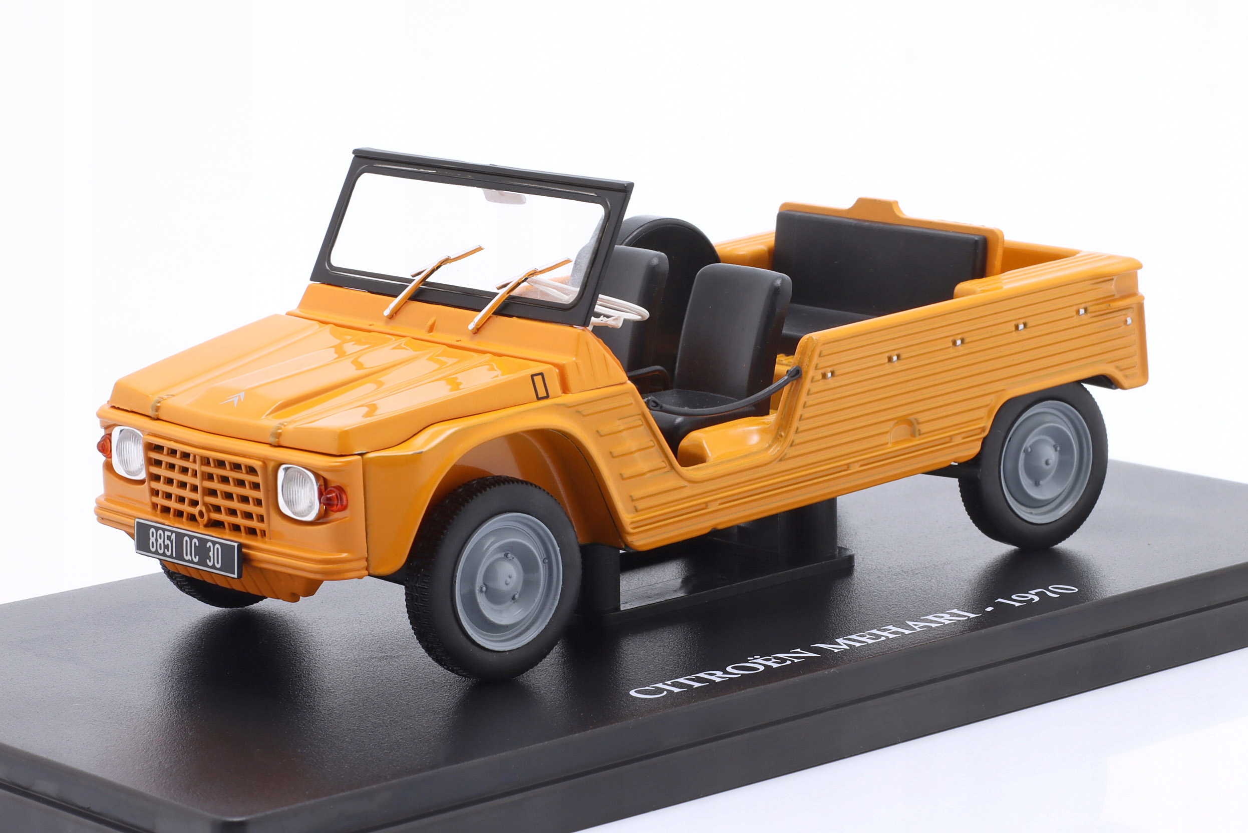 Citroen Mehari 1970 Orange Hachette 1:24 Model Auta Vitrína VC005