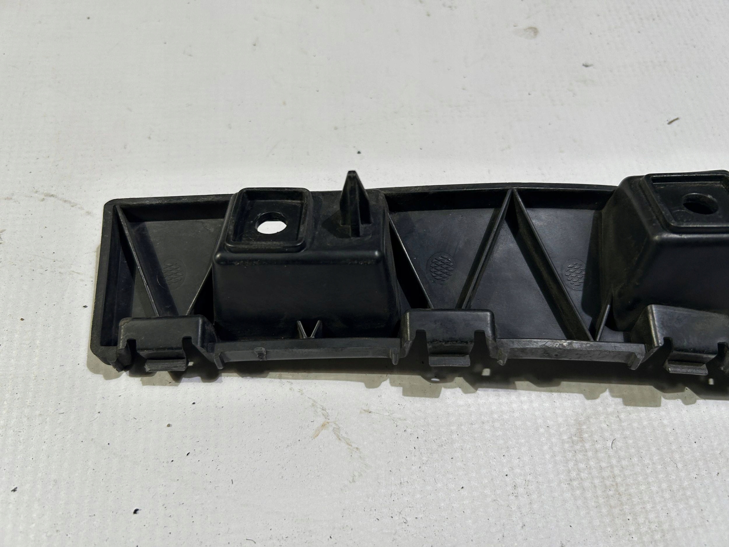 Support plaque Poignée Support Droite Pare choc Avant Avant Ford Mustang 2015