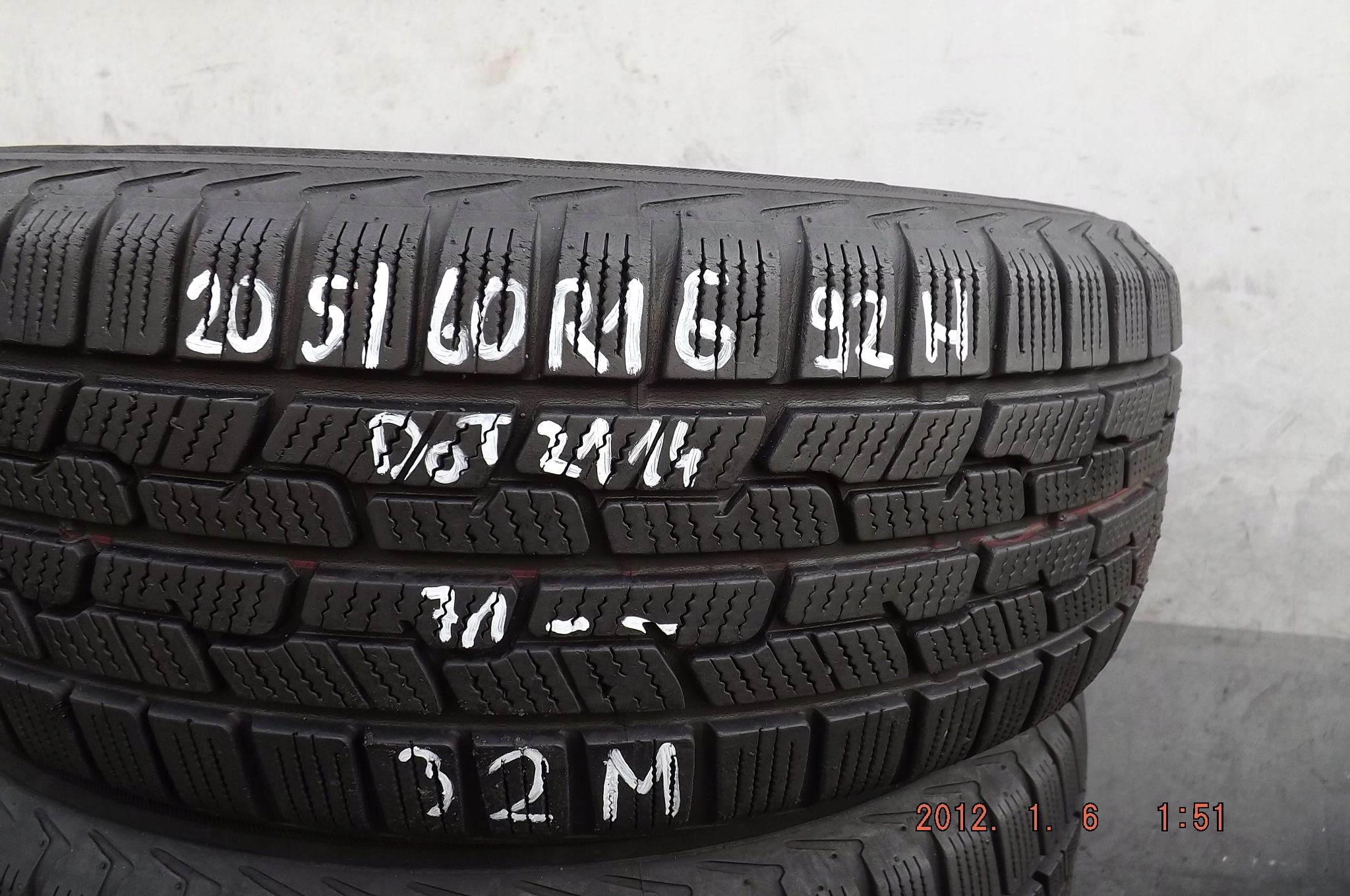 [32M] 4XZIMA 205/60R16 92H FIRESTONE WINTERHAWK 2 EVO & Model Winterhawk 2 Evo