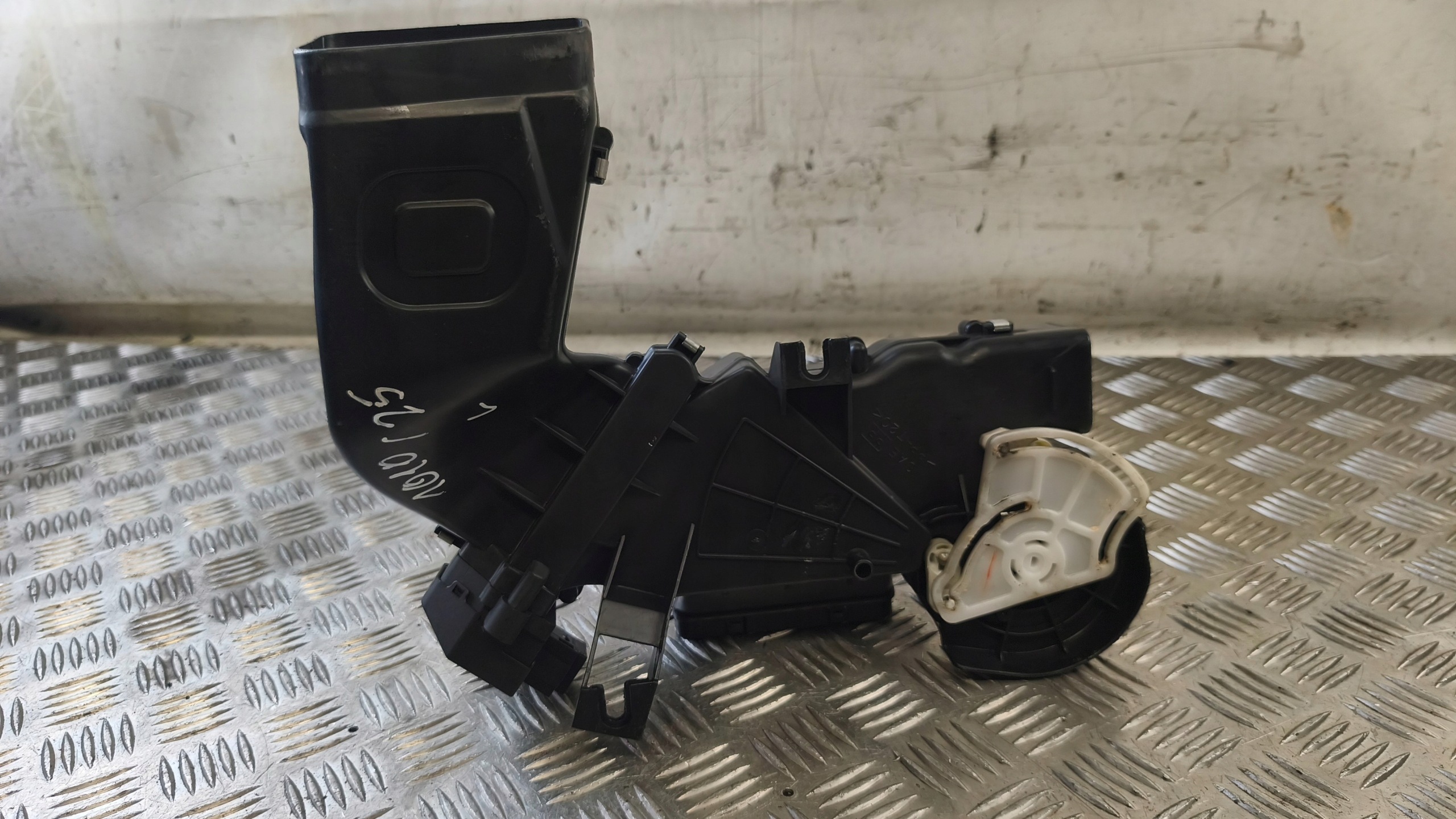 heater seat left VW PHAETON 2006r 3D0819873C