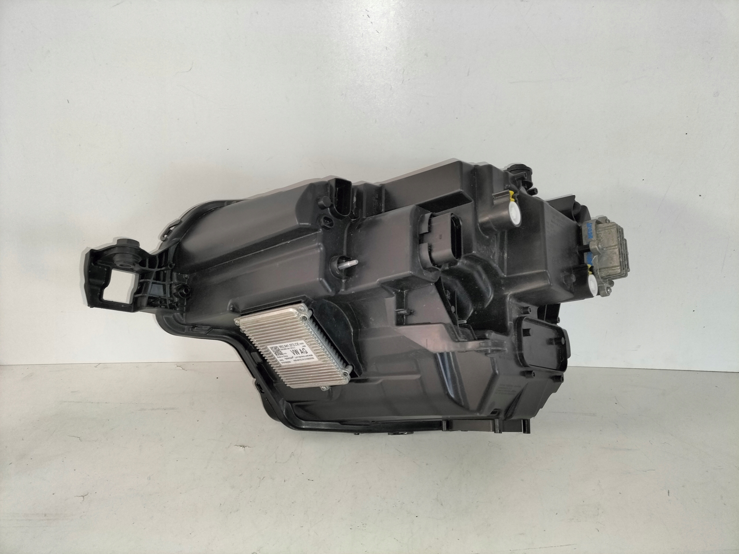 light front reflektor right SKODA KAROQ LIFT 21- FULL LED