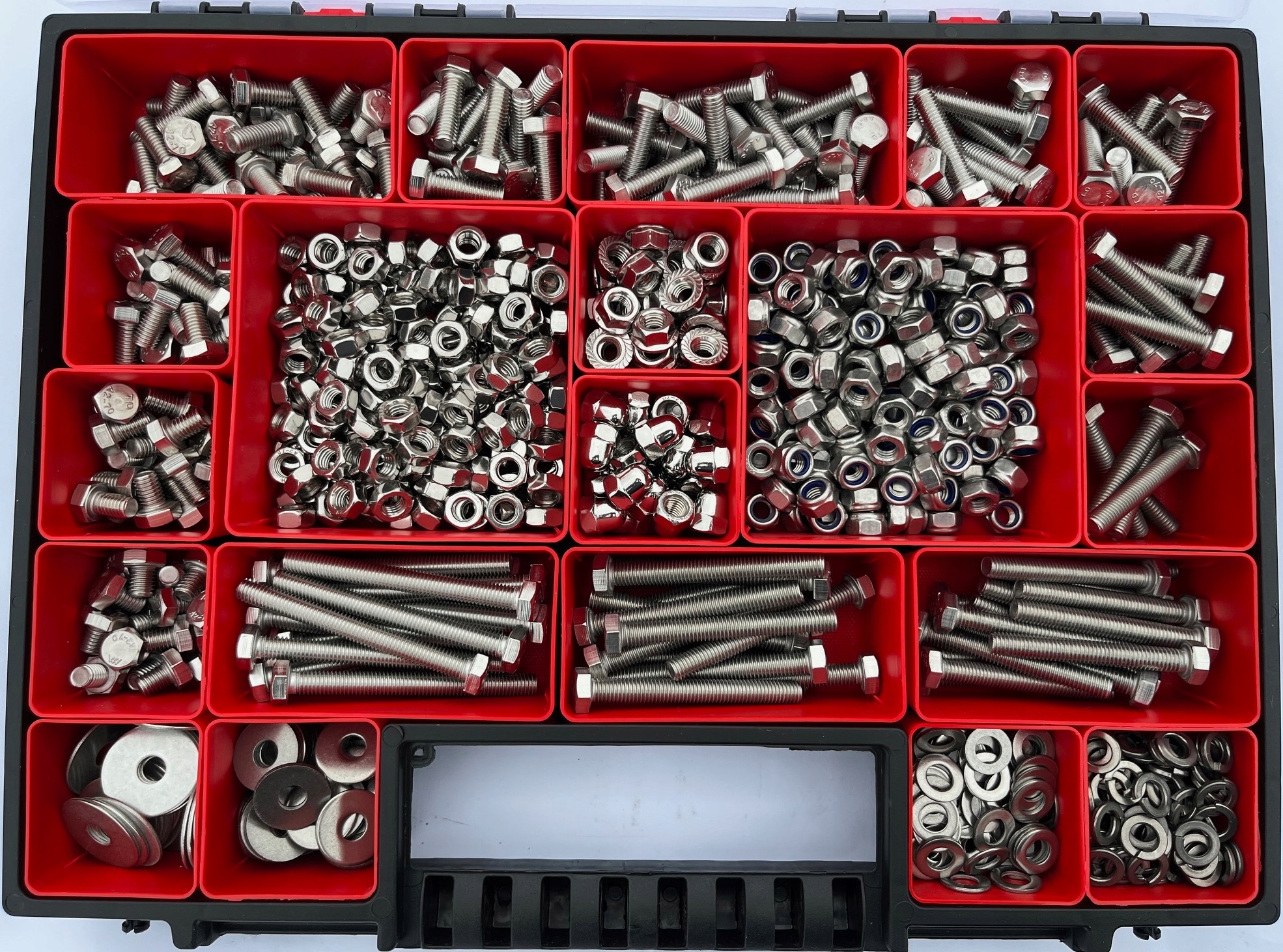 Zestaw śrub nakrętek i podkł. M8 maszynowe st. nierdzewna A2 1025szt. (10)