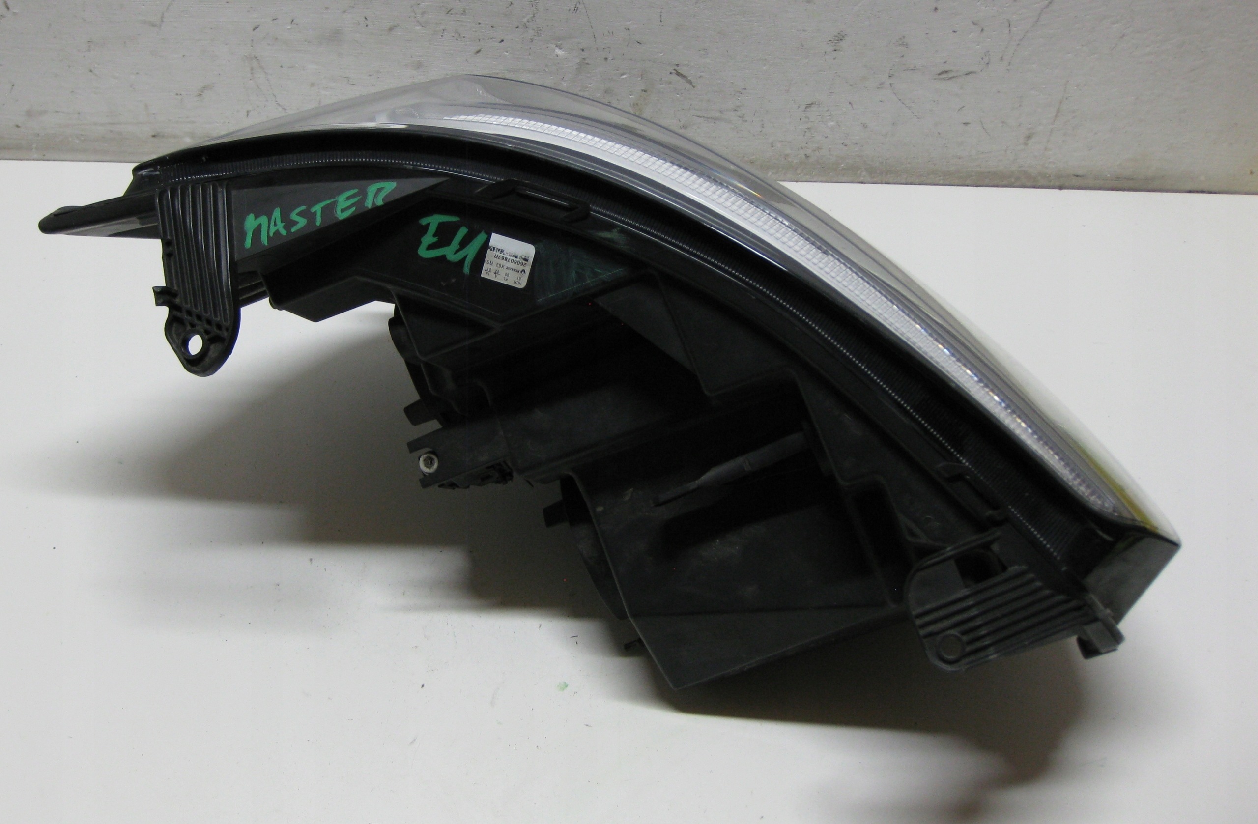 RENAULT MASTER III LIFT light left front 260607867R EUROPA