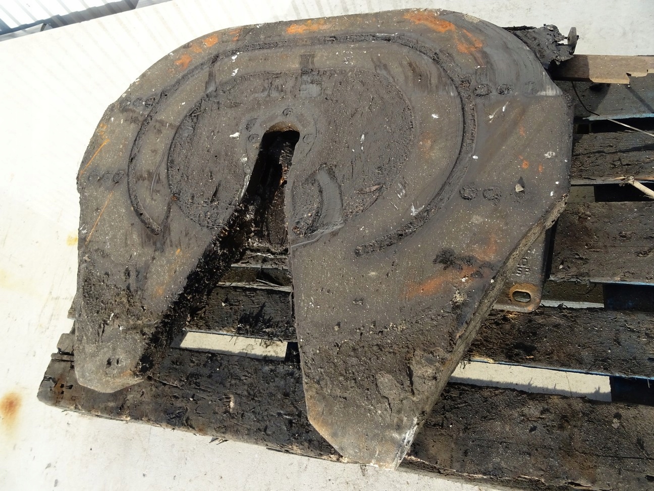 СЕДЛО JOST MAN TGX И 18.480