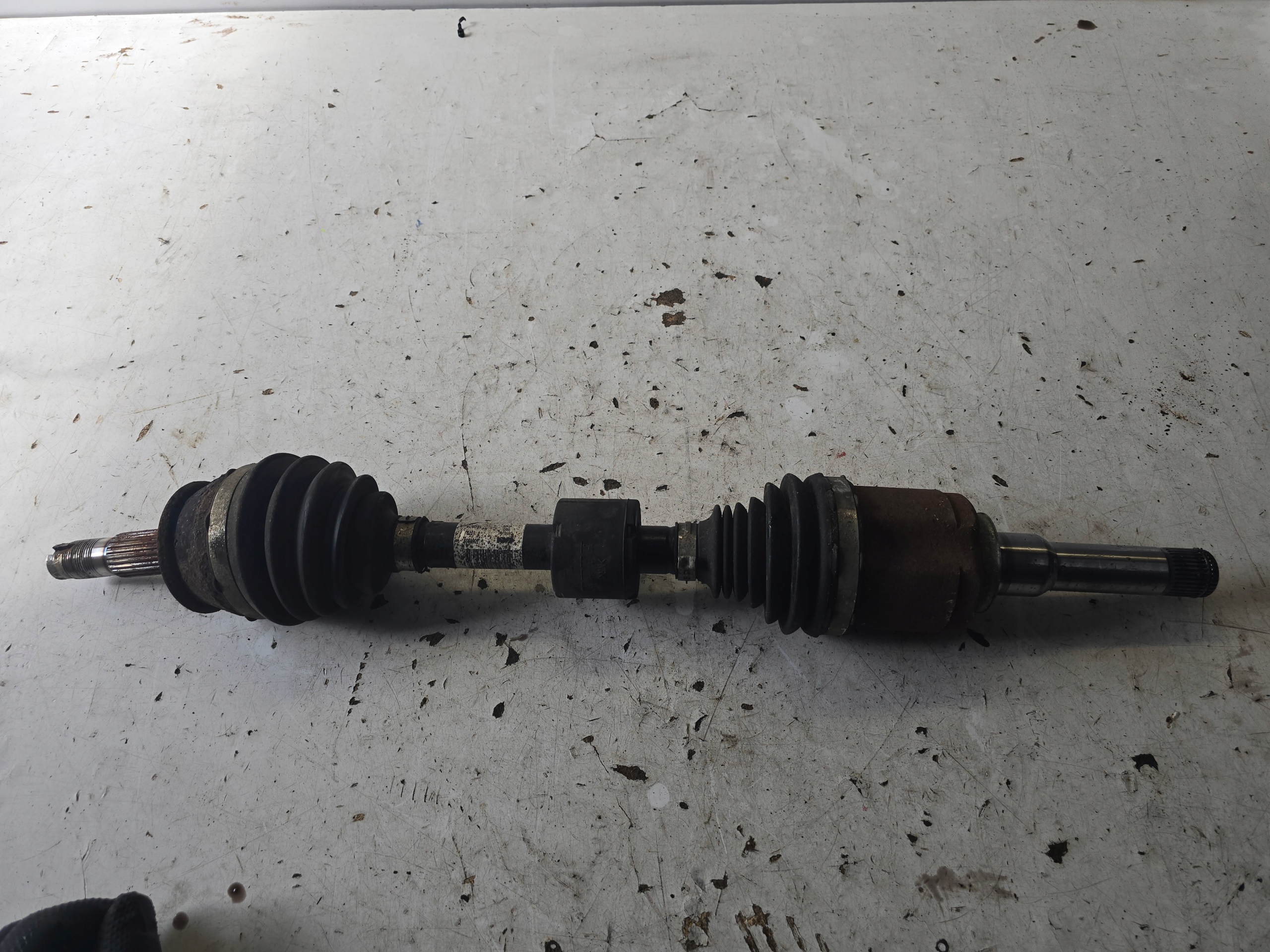 OPEL MOKKA semi-axis left 94531933 ABJY 1.6 CDTI AUTOMAT