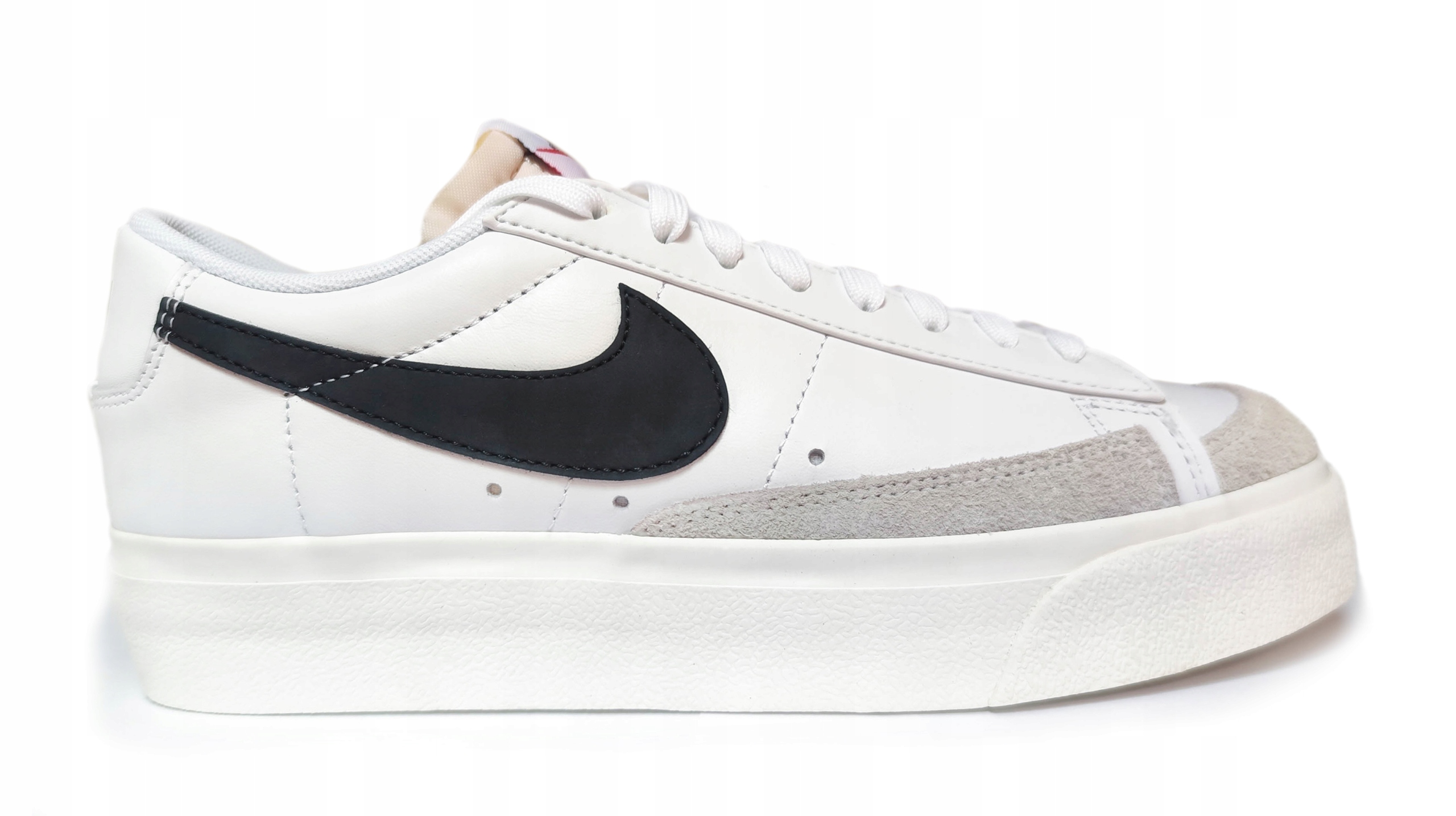 Nike Blazer Low Platform W DJ0292 101 r. 40