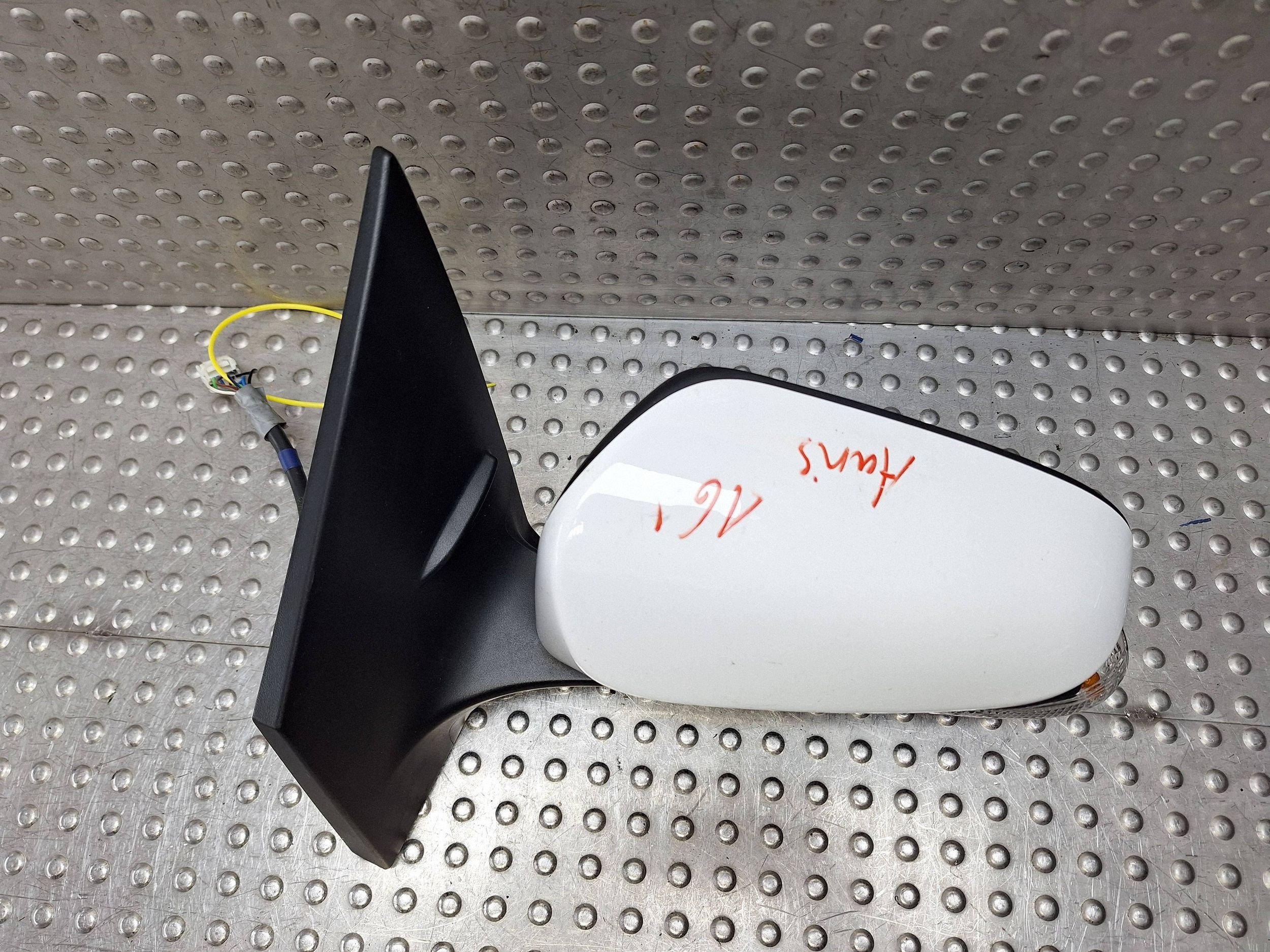 mirror left TOYOTA AURIS II 12-18 EUROPA 9 PIN