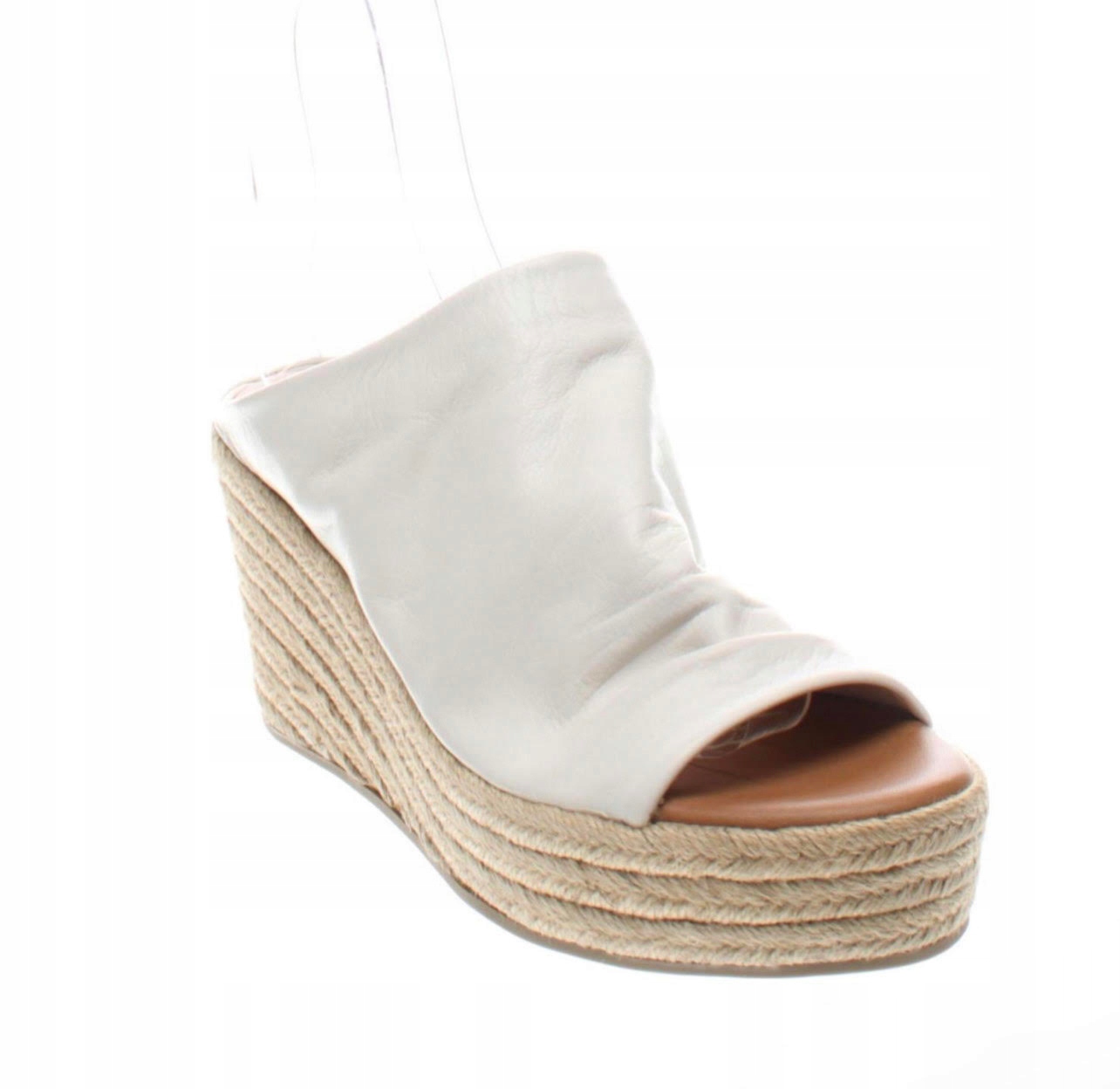 Klapki skórzane damskie na koturnie INUOVO r. 37 Kod producenta 0001TG185SG