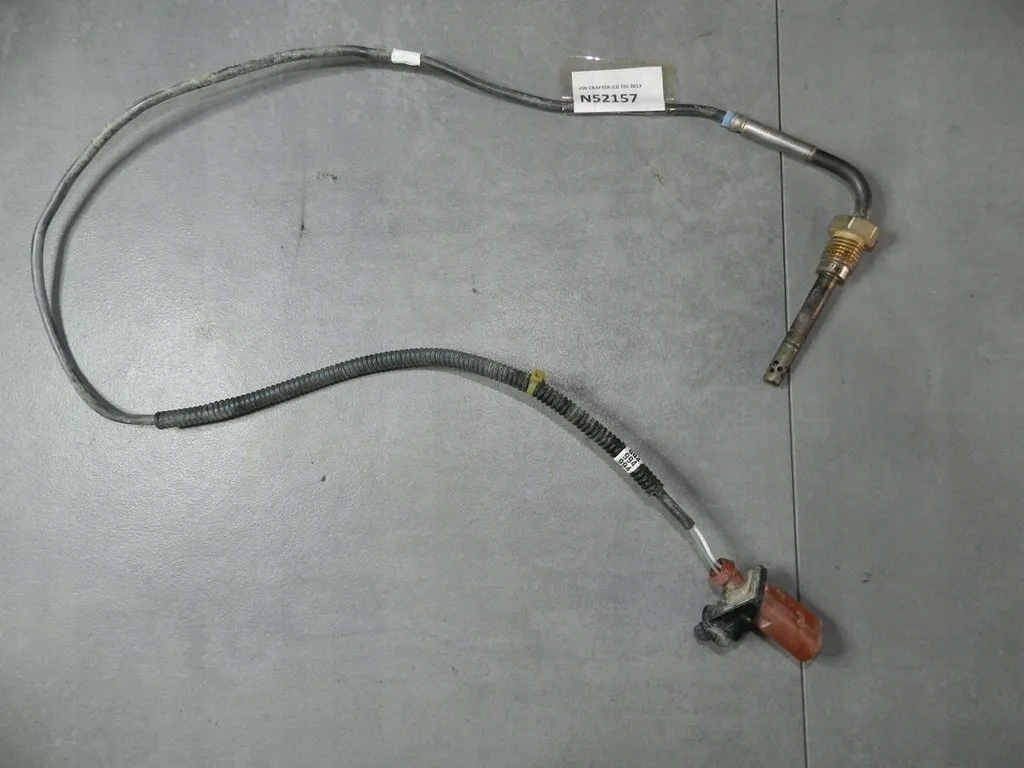 VW Crafter датчик выхлопных газов 03l906088dm