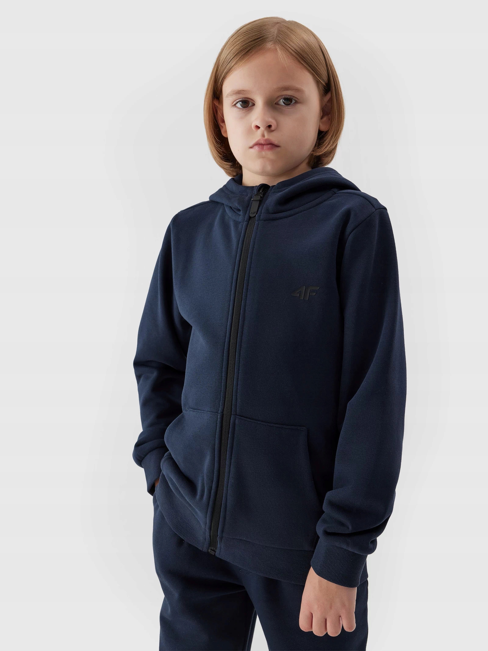 4F BLUZA CHŁOPIĘCA DRESOWA SPORTOWA Z KAPTUREM ROZPINANA Marka 4F
