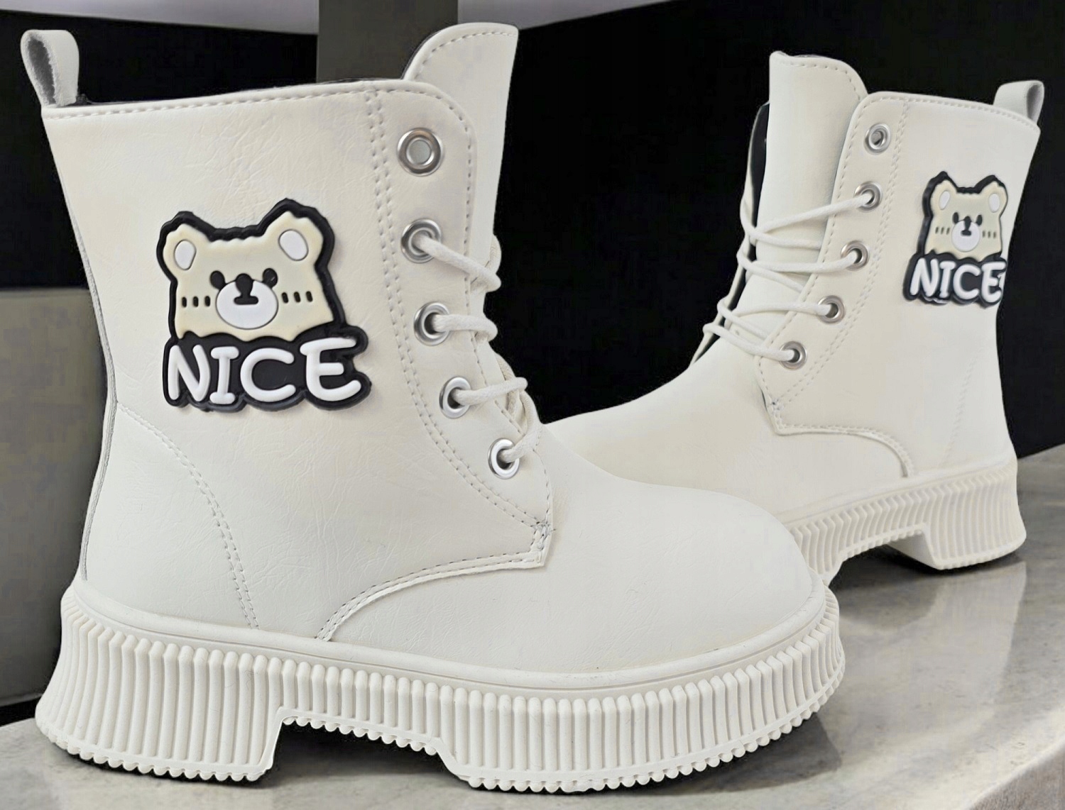 Sznurowane Trepy Kozaczki na Zamek Modne Śniegowce z Futerkiem Botki *32* Rozmiar (new) 32