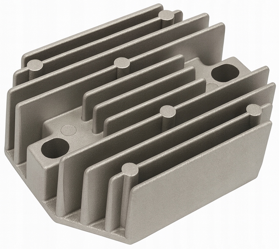 Regulátor napětí 12V Yanmar 3TNC80 3TNE74 3TNE72 3TNE68 John Deere Iseki