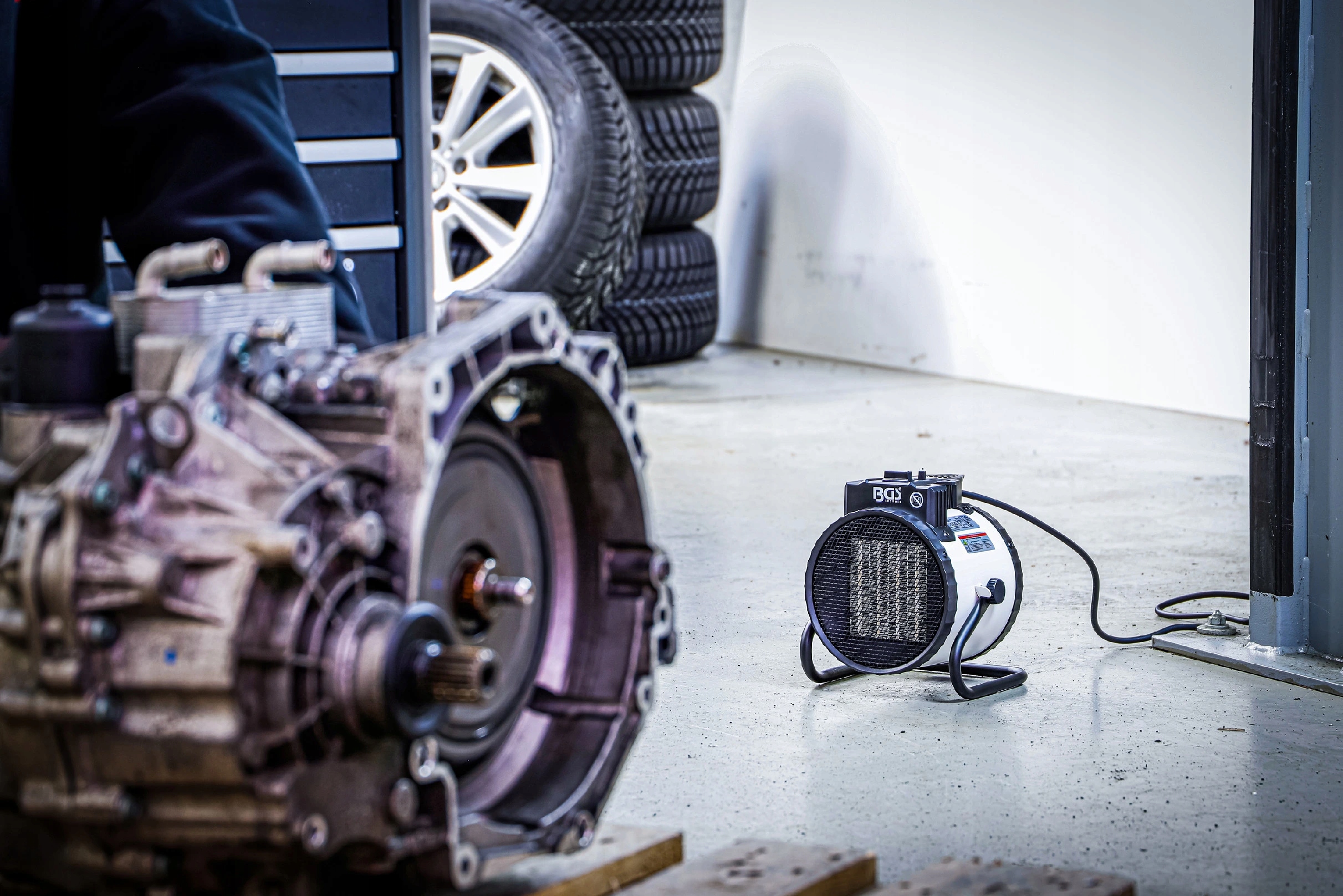 Bgs 73370, Teplovzdušný ventilátor elektrický 2 kW