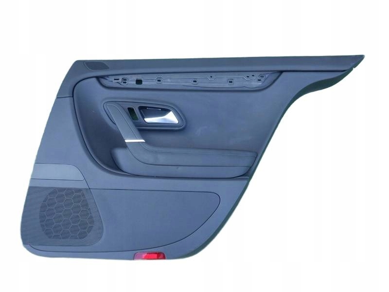 дверные карты задний правый vw Passat CC 3C8867212AM