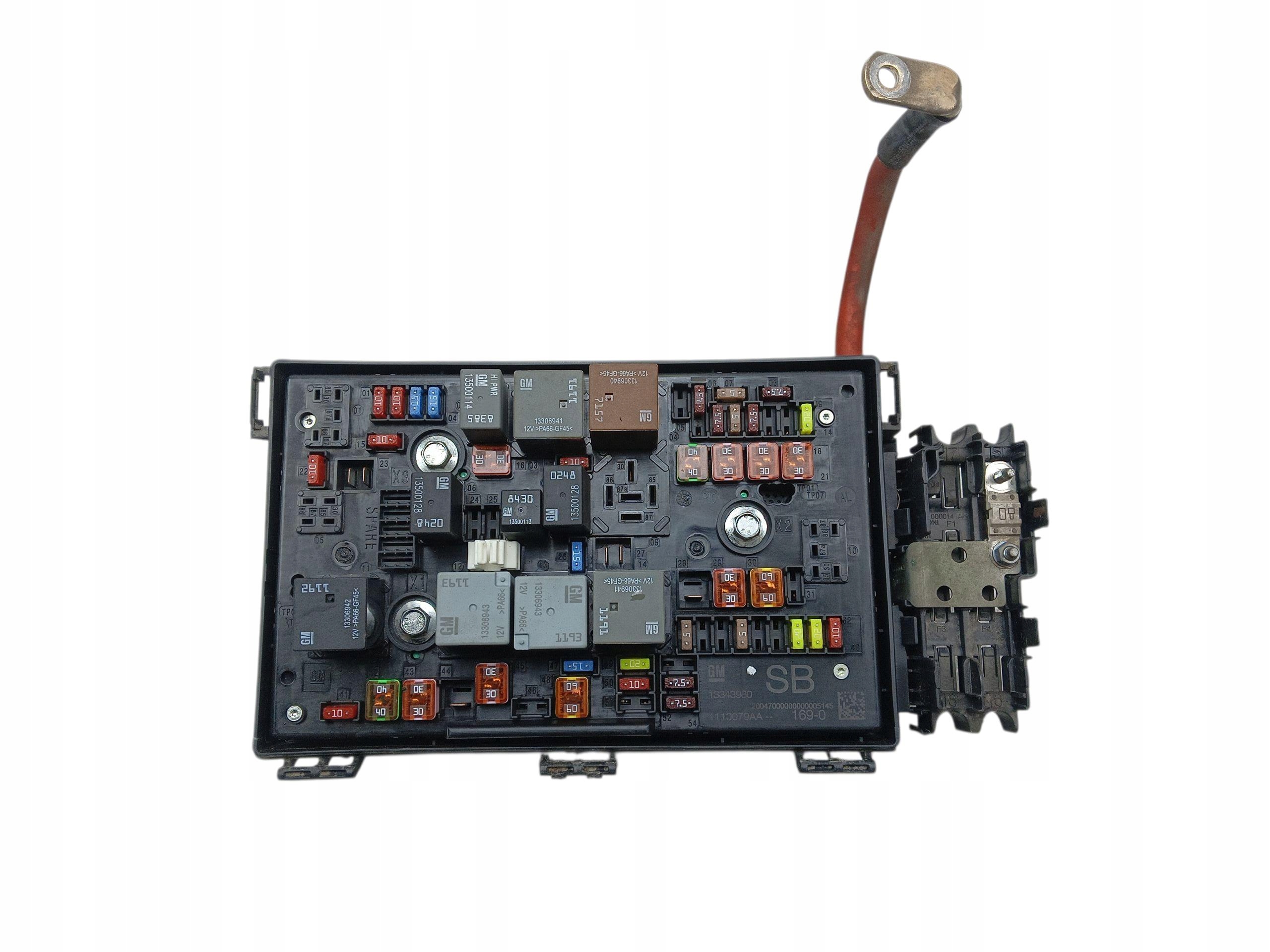 Module fusibles Module BSI OPEL ASTRA IV J (2009-2012) 13343980