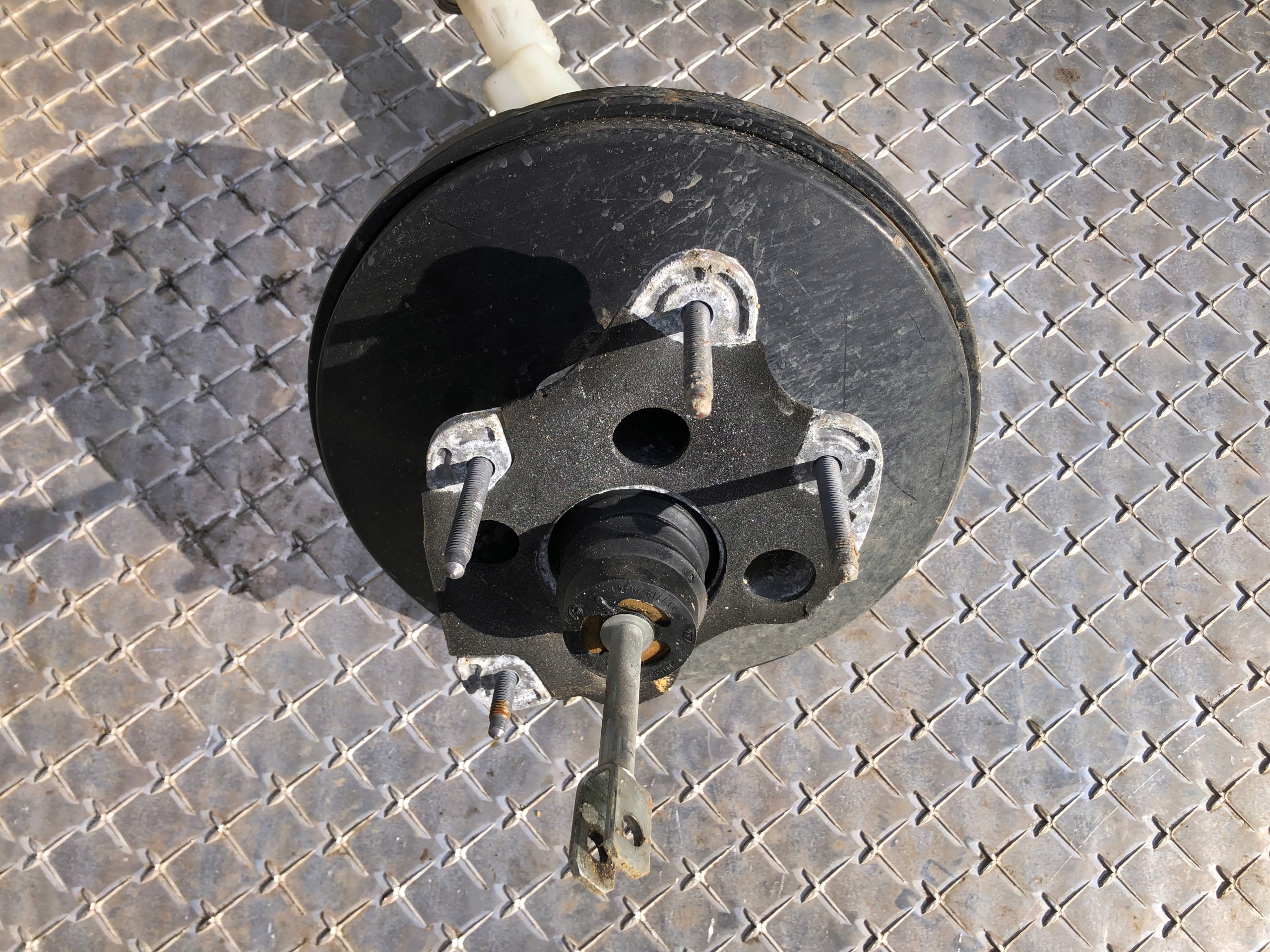 Servo Bremse RENAULT CLIO III 8200895681