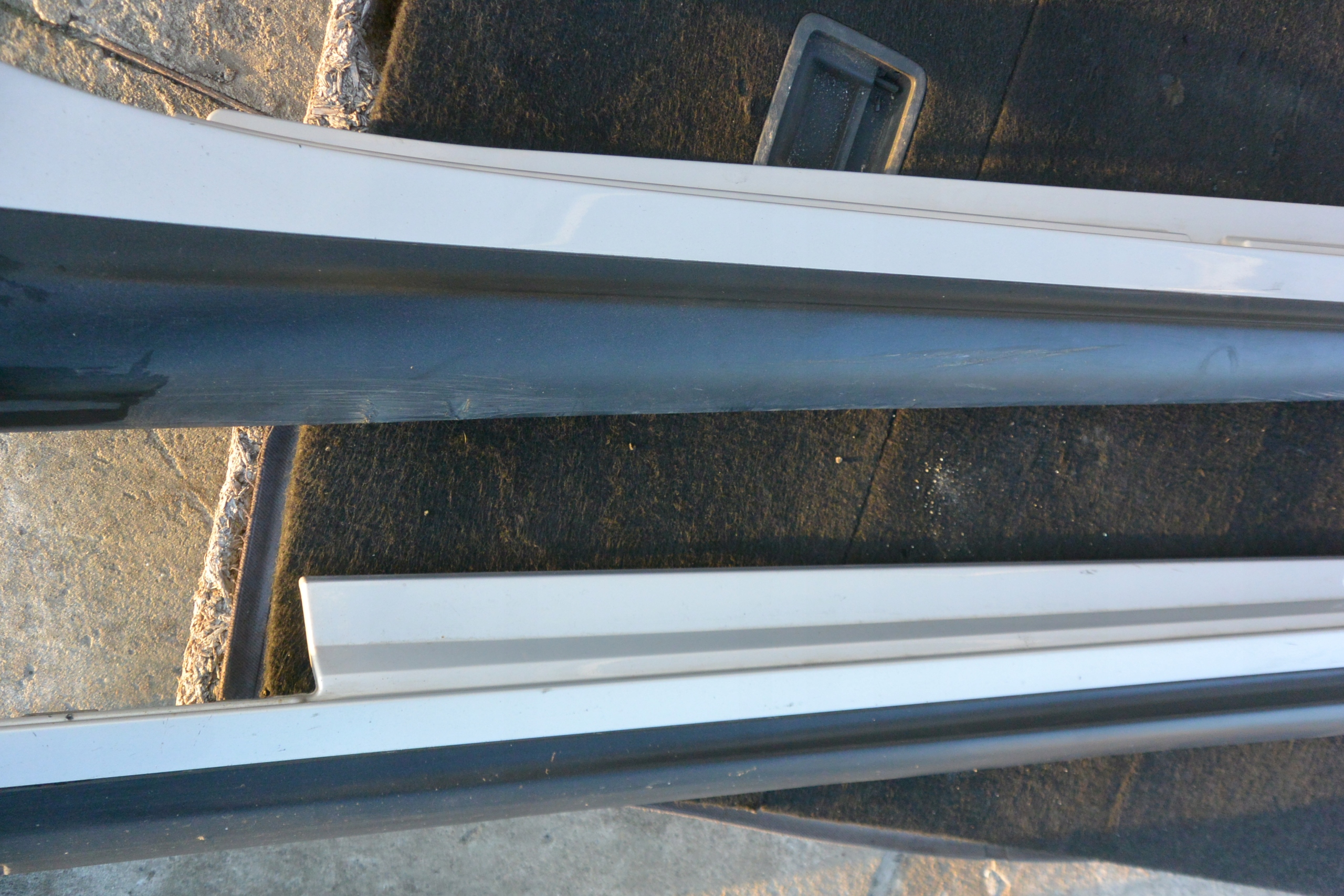 MASERATI QUATTROPORTE moulding threshold left PRAW 513