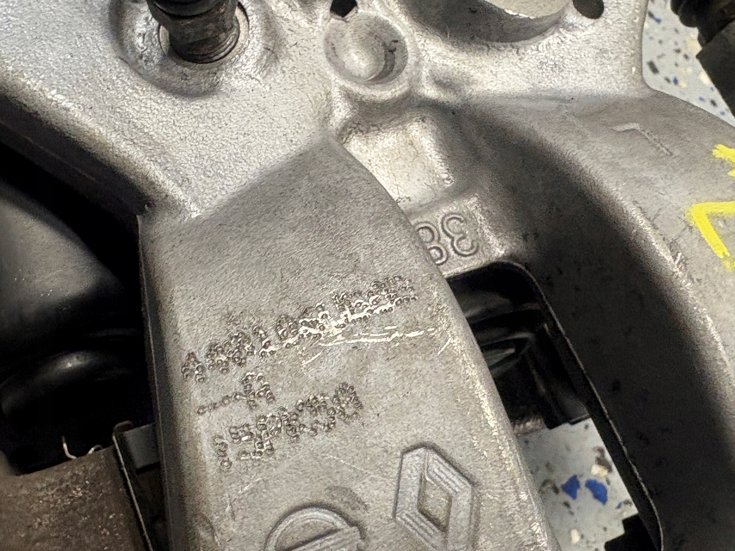 RENAULT AUSTRAL 1,2 E-TECH caliper brake left rear part 7E913D