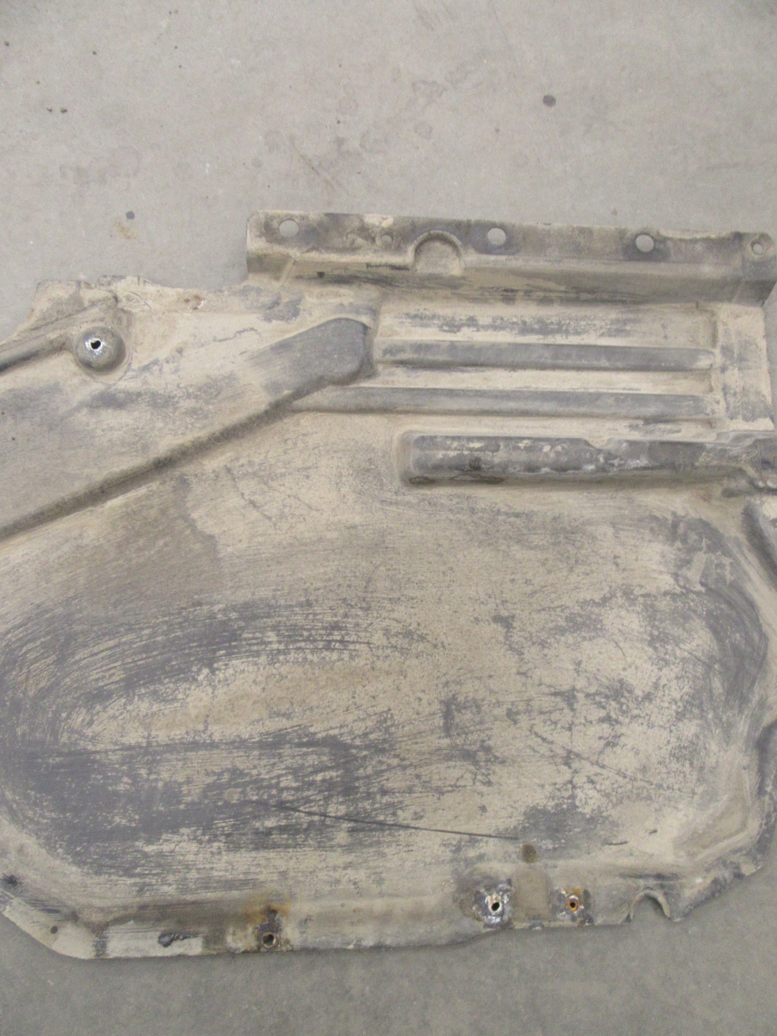 cover chassis left BMW e70 X5 e71 X6