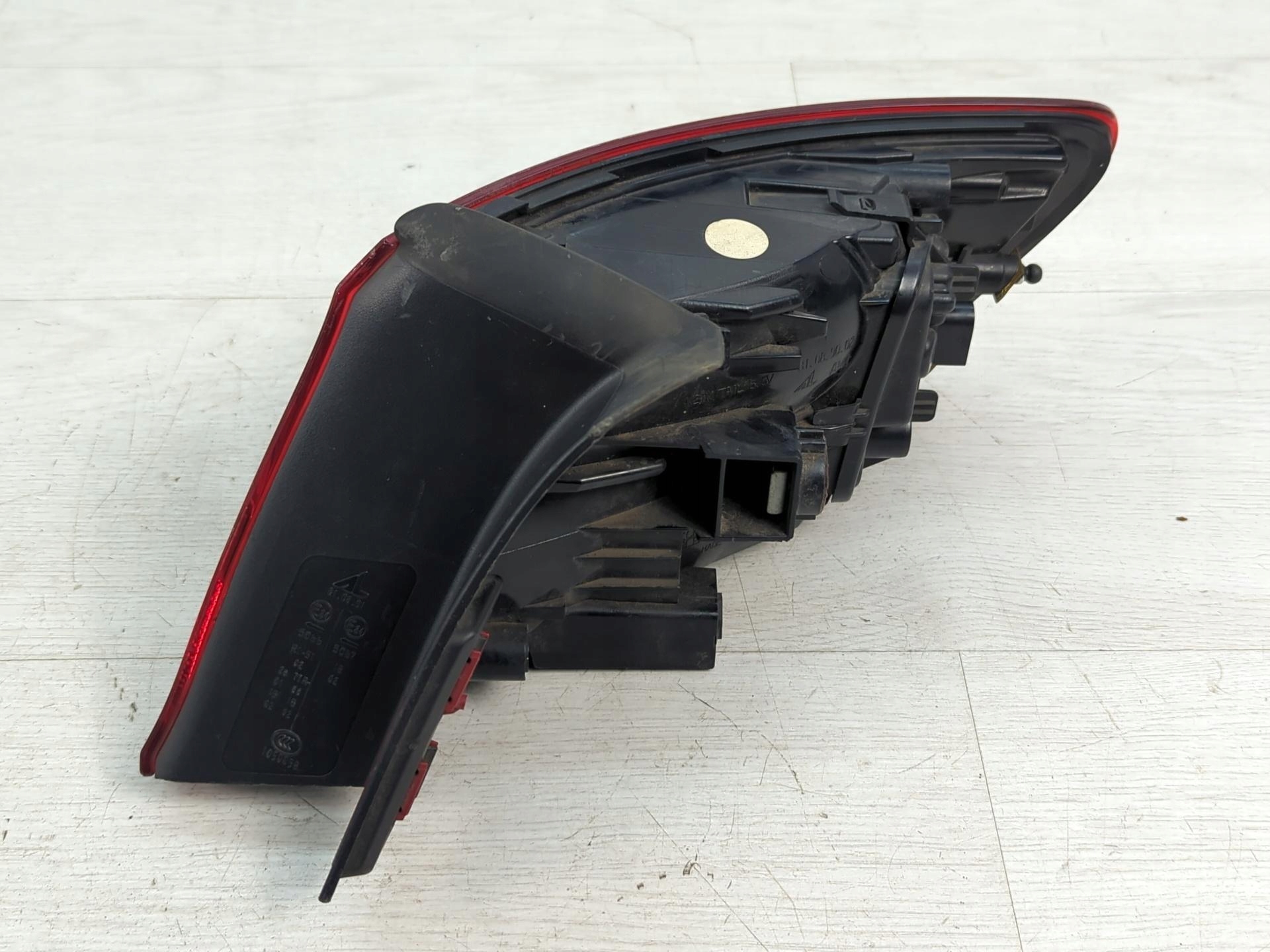 фонарь левый led A3 8V SPORTBACK 8V4945095