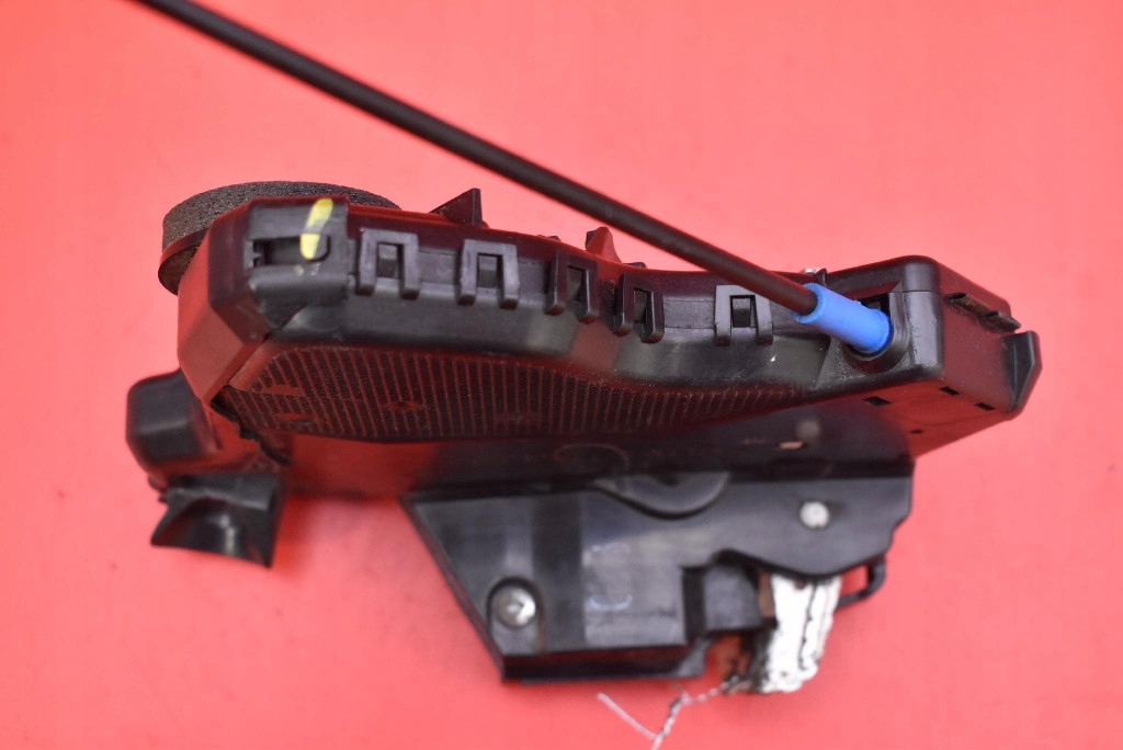lock door right front front EU TOYOTA COROLLA VERSO 2 II 04-09
