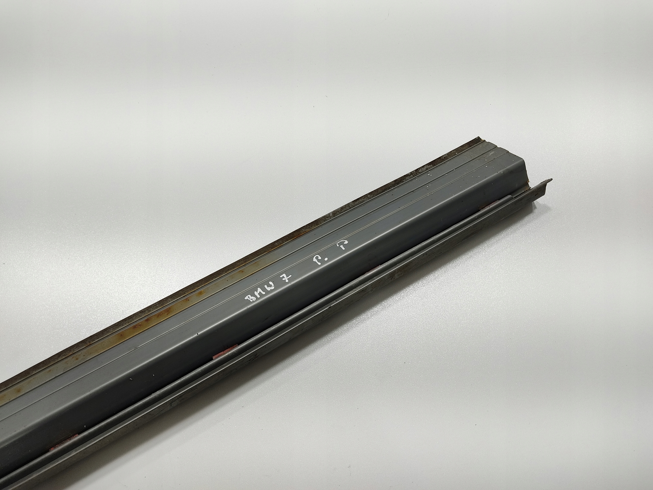 moulding cover of the threshold threshold right right front front BMW 7 E23 1977-1986