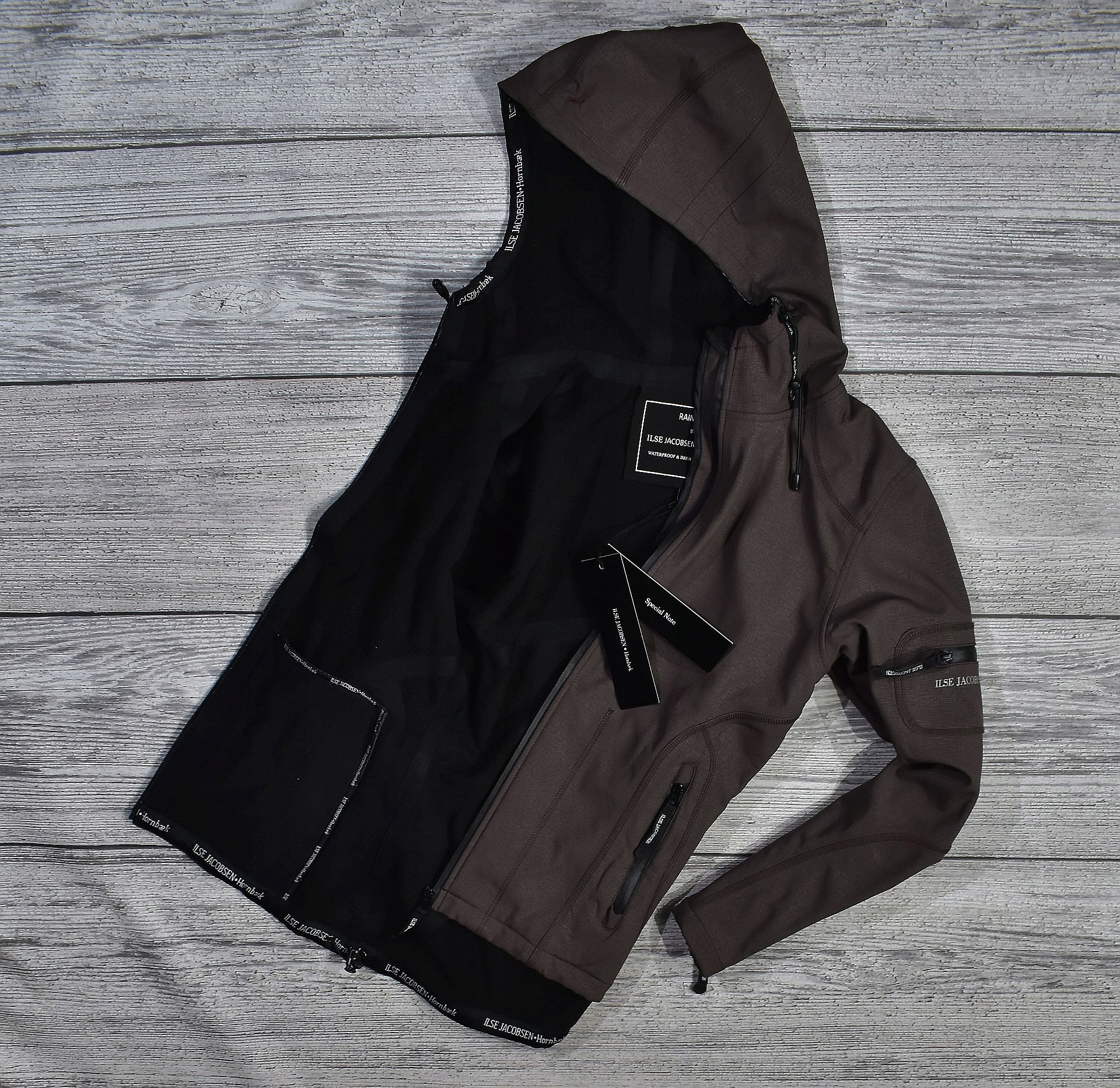 Ilse Jacobsen Raincoat Hornbaek Softshell / 38 Marka inna