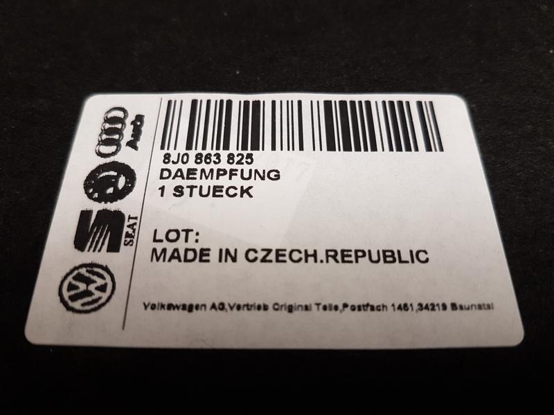 Audi OE 8J0863825 WYGŁUSZENIE WYCISZENIE PODBITKA MASKI PRZEDNIA AUDI TT 8J Numery katalogowe zamienników 8J0863825