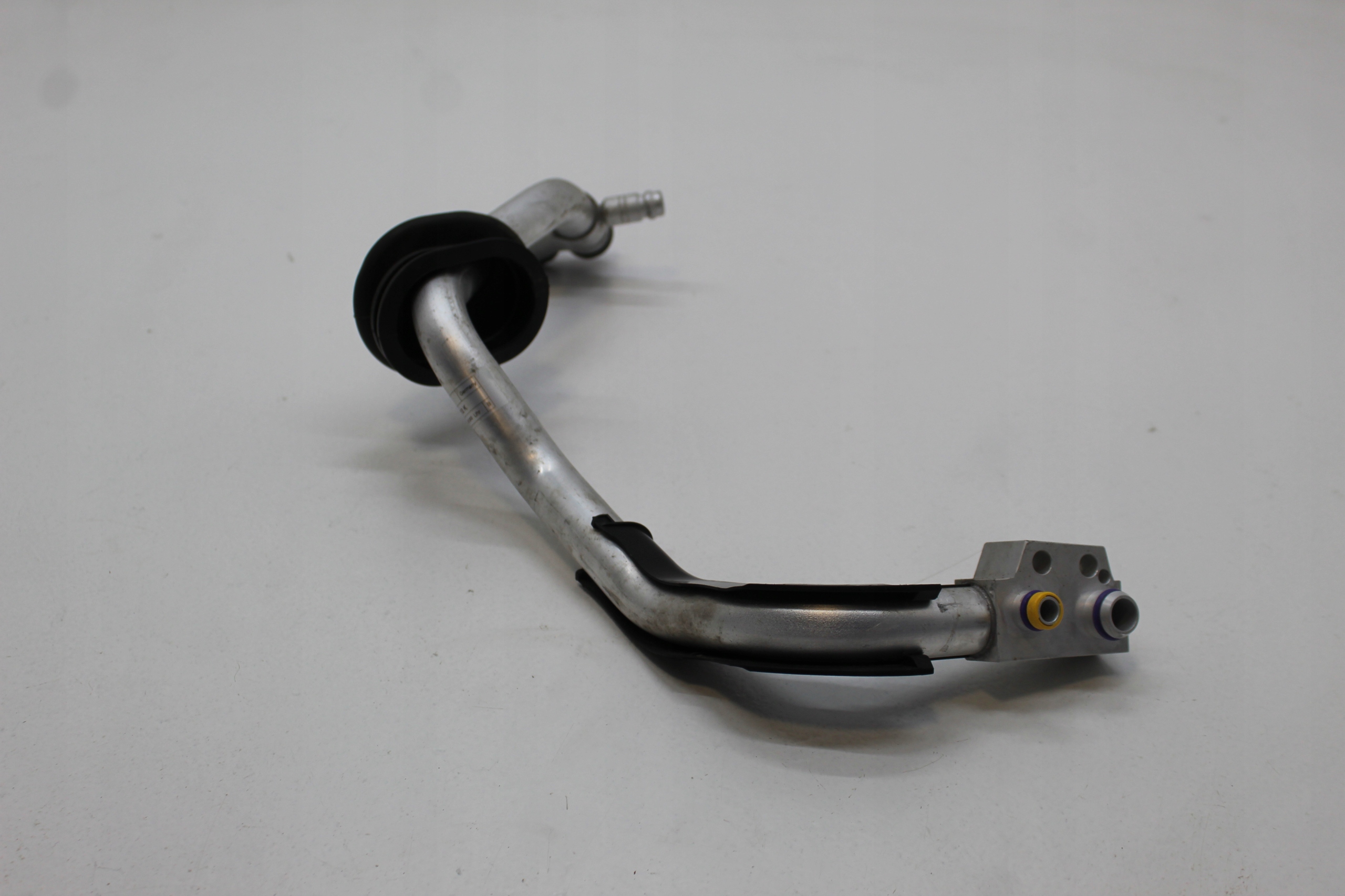 AUDI A5 8T PRZEWÓD KLIMATYZACJI 8K1260712K Numer katalogowy części 8K1260712K