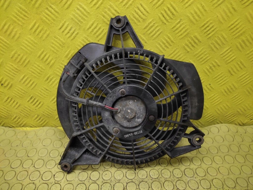 HYUNDAI H1 2.5 CRDI ventilátor chladiče 977304A065