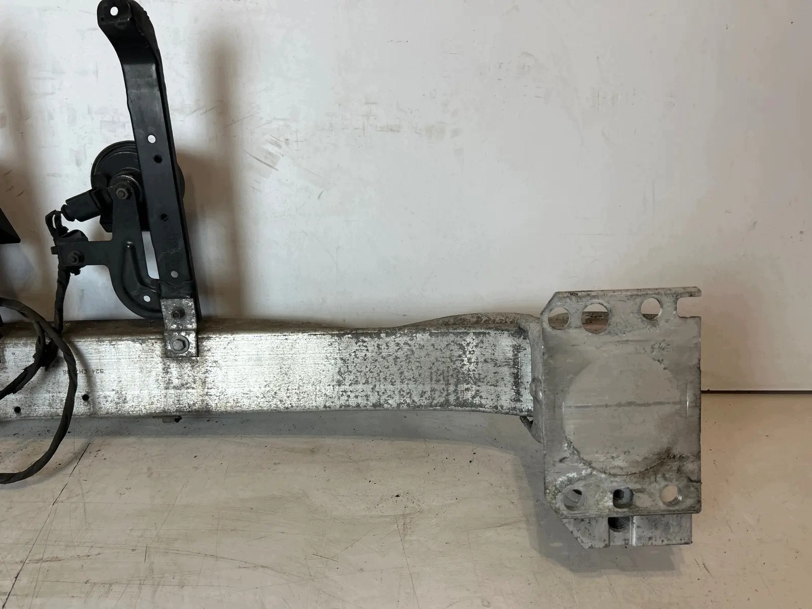 versteifung träger vorne Audi A8 D3 Lift