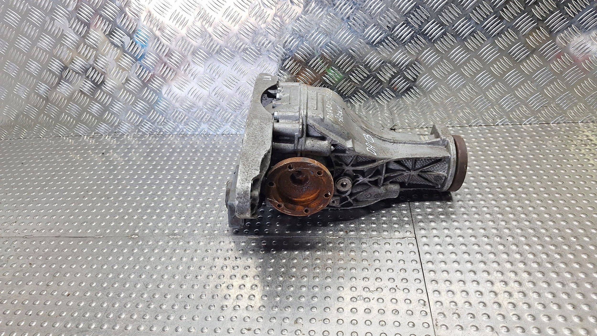 differential diff rear part LWV 0AR525053E AUDI A7 A6 C7 Q5 8R A8 4H D4
