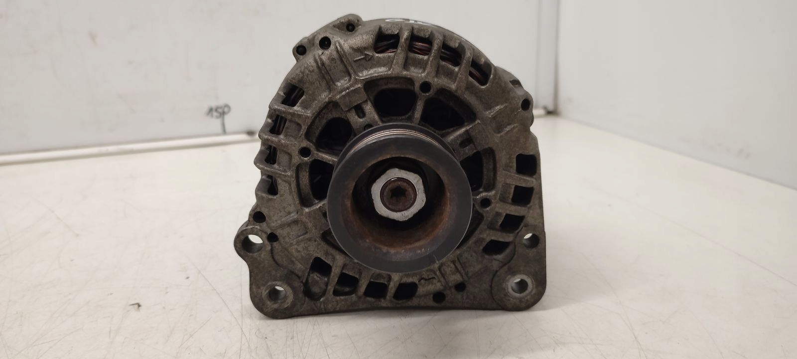 alternator VW Golf IV 1,6 FSI