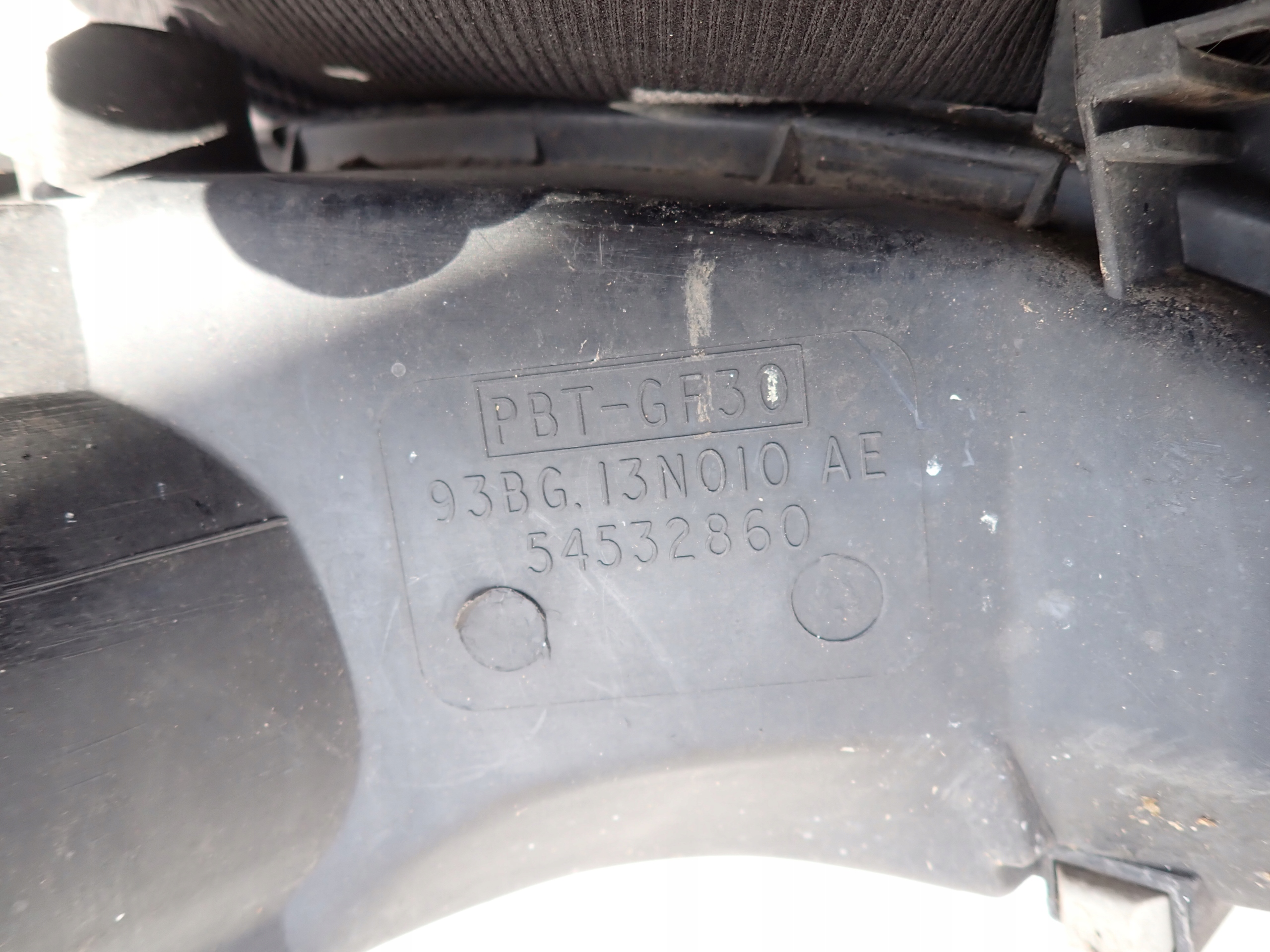 FORD MONDEO and 1 MK1 92-96 support panel for radiators pillar