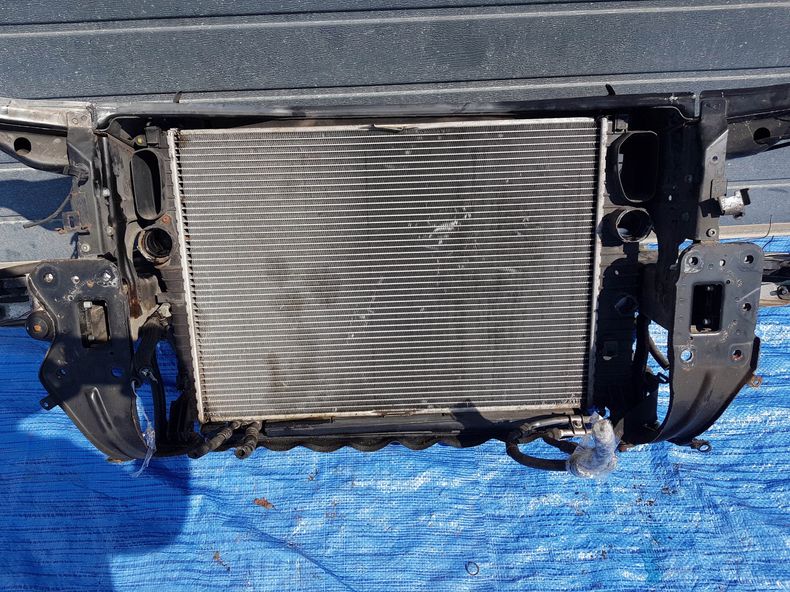 support panel for radiators radiator KOMPLET MERCEDES CLS 55 AMG W219 5.5 V8 compressor;