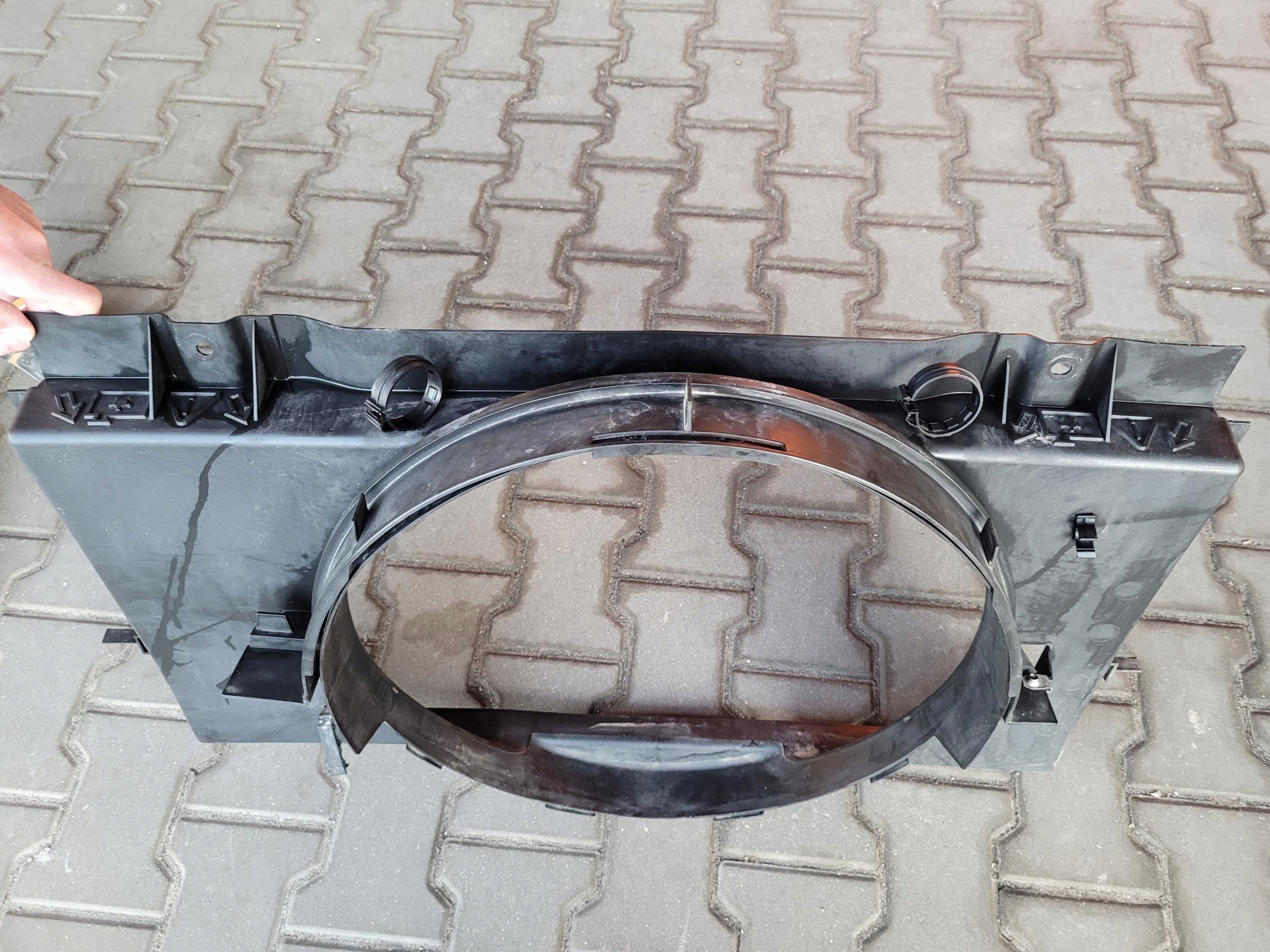 obal kryt ventylátora 151831540 HUMMER H2 6.0 V8