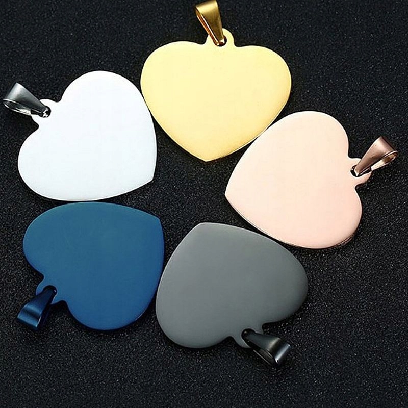 ZAWIESZKA DAMSKA SERCE Z GRAWEREM DLA PRZYJACIÓŁKI Rodzaj Klasyczne