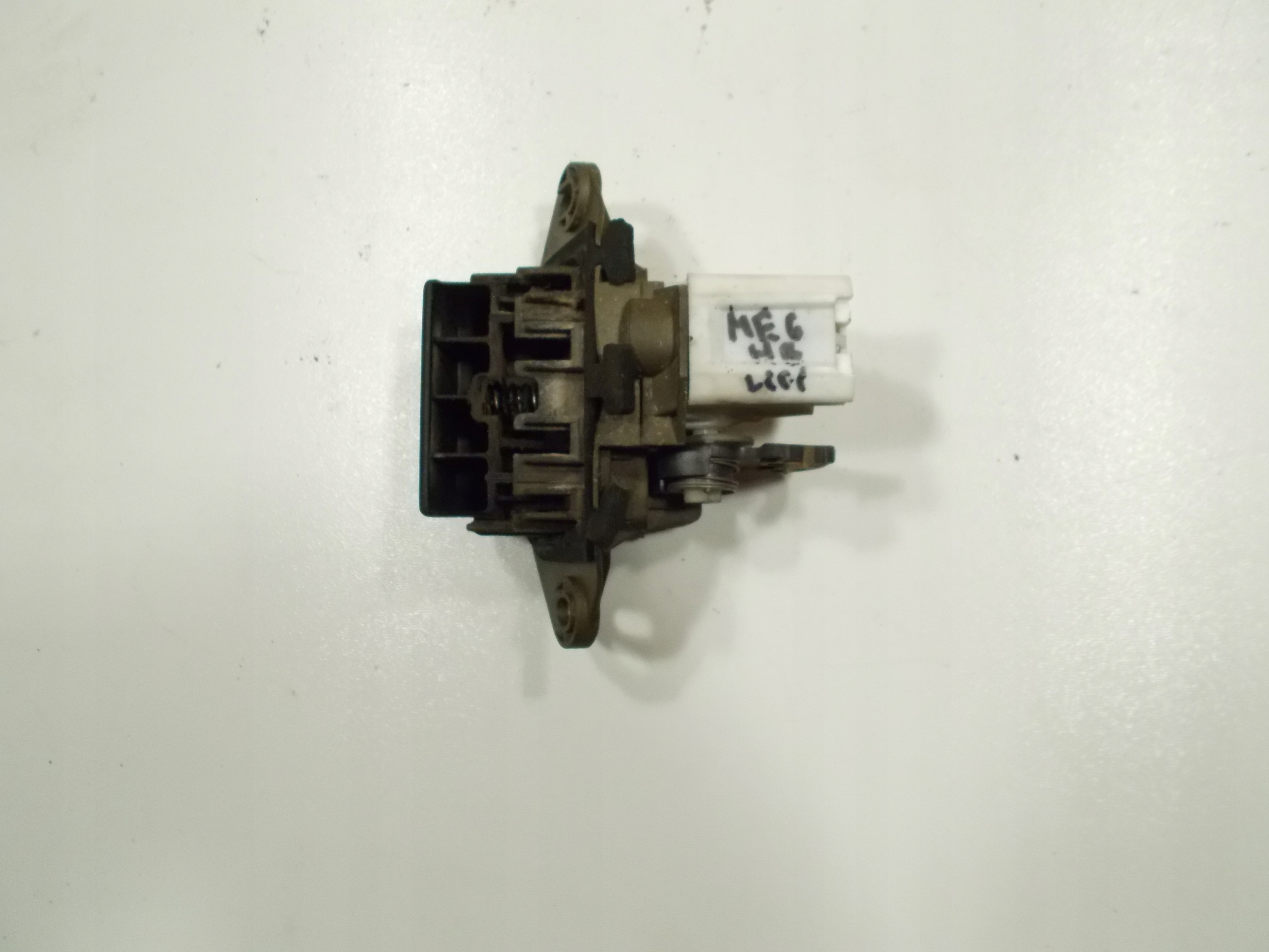 lock boot RENAULT MEGANE and LIFT 99-03 HB damper
