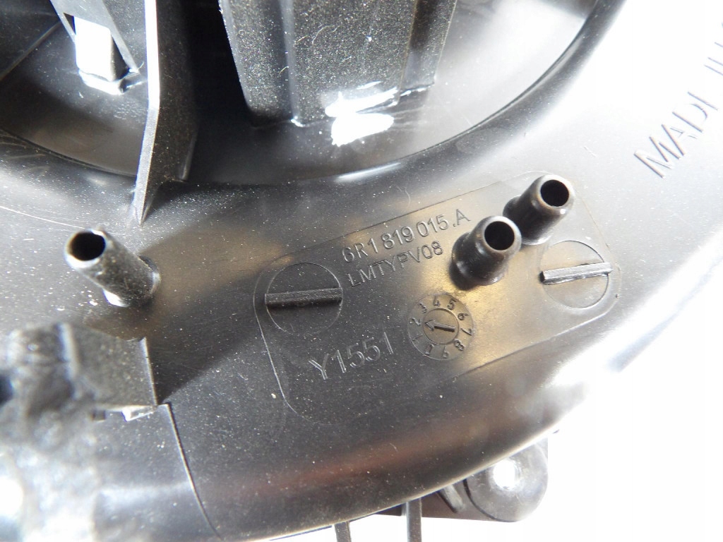 Skoda OE 6R1819015A heating fan