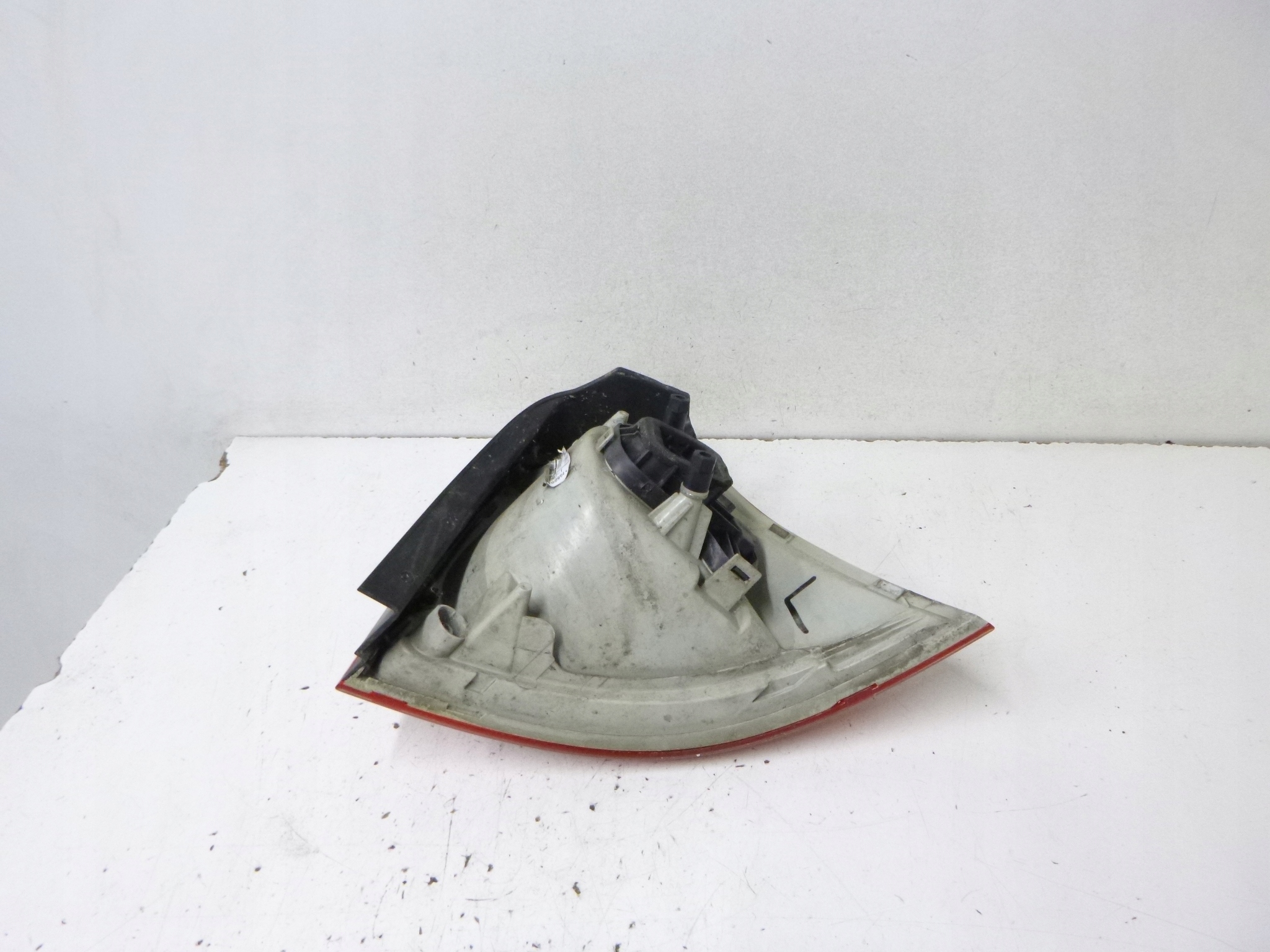 light rear left VW Volkswagen Golf V 5D 2004r.