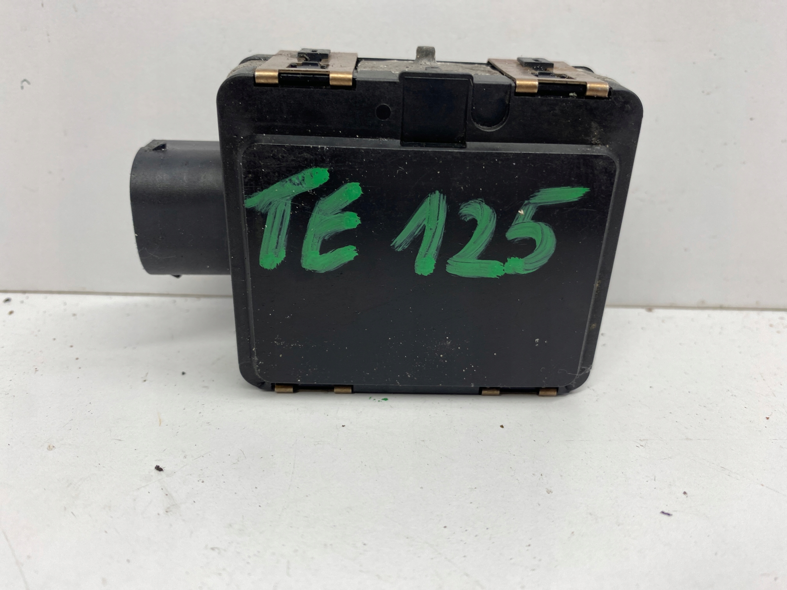 RADAR SENSOR DISTRONIC 5A05528 BMW G05 G20 G07 F40