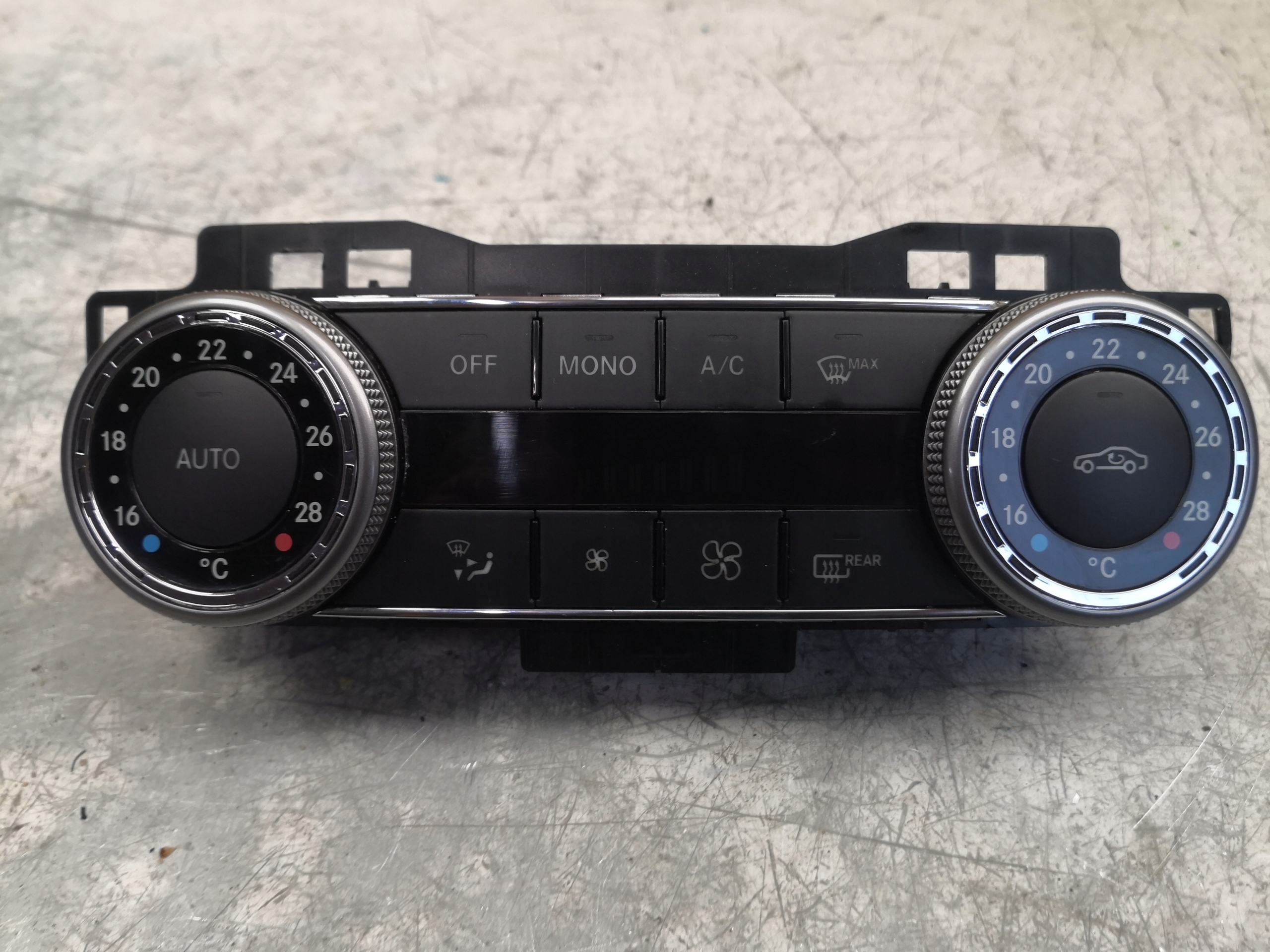 COMANDI CLIMA MERCEDES W204 2048305790