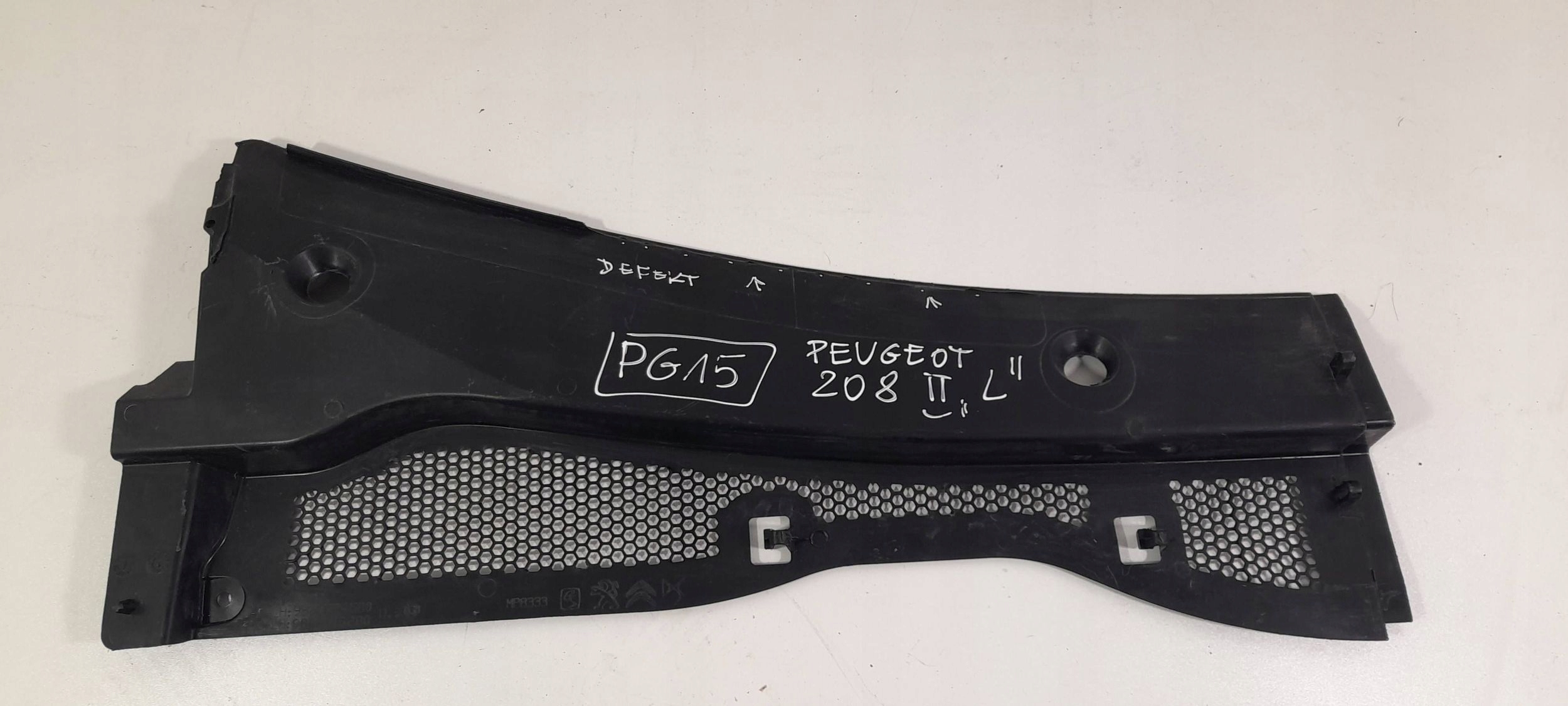 Peugeot 208 II torpedo left 9820794580 (PG15)