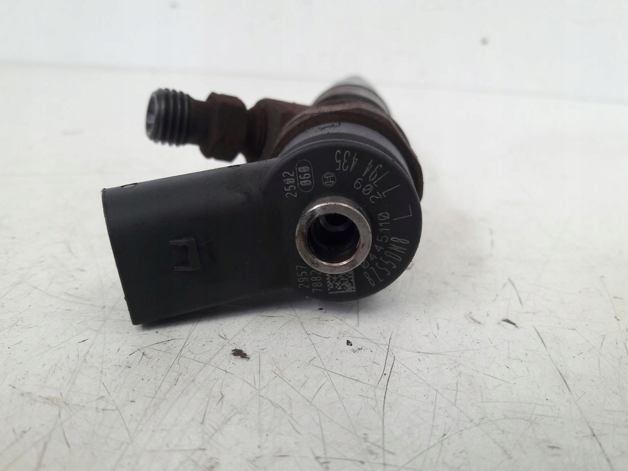 vstřikovač BMW E61 E60 3,0D 7794435