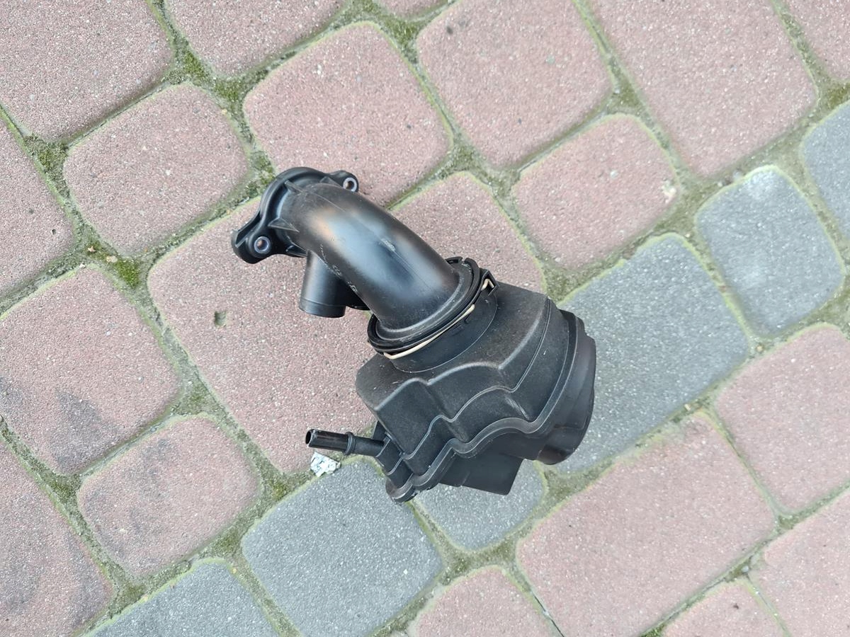 pipe rezonator air Opel Astra K V 39087142