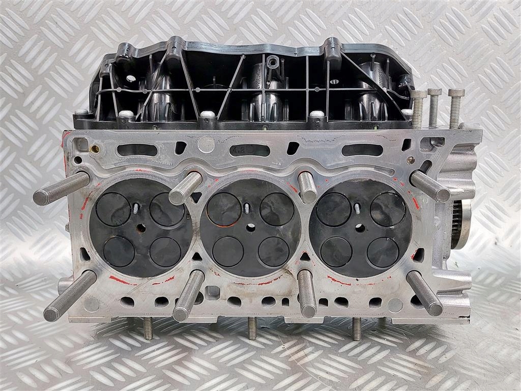 Głowica Audi Q8 Q7 A4 A5 A6 3,0 TDI DHXA prawa Numer katalogowy części 059354FQ